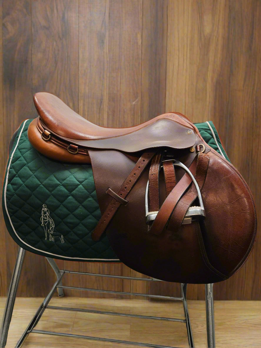 Saddle - English H/J 17" Thornhill 24k 2001