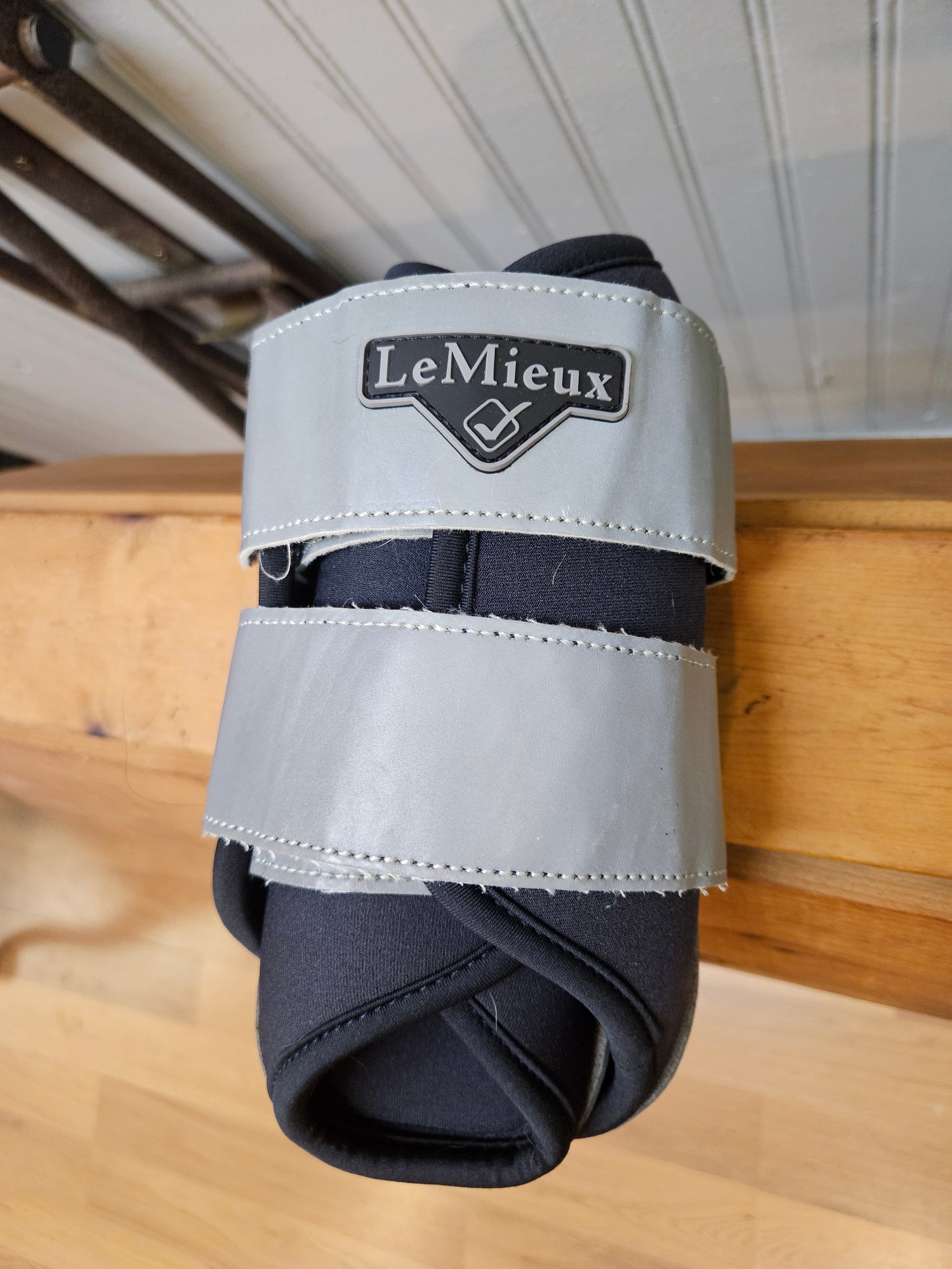 Lemieux splint boots Medium