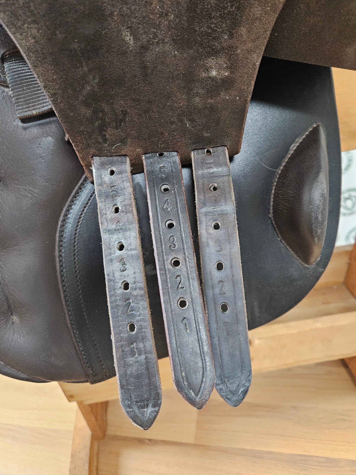 Saddle - English H/J 17.5" Loxley Cross Country wide tree