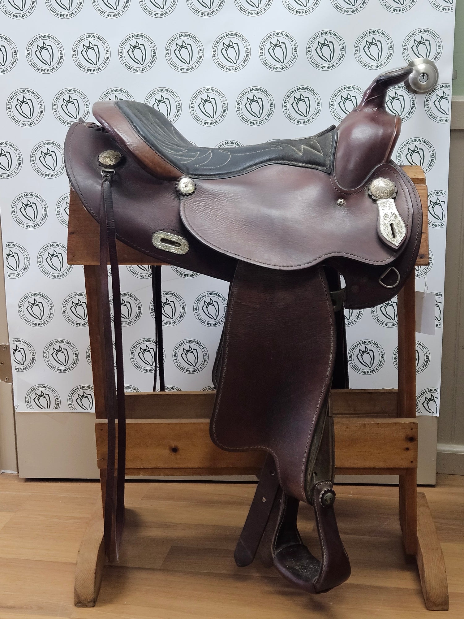 Saddle - Western 15" Simco trail round skirt