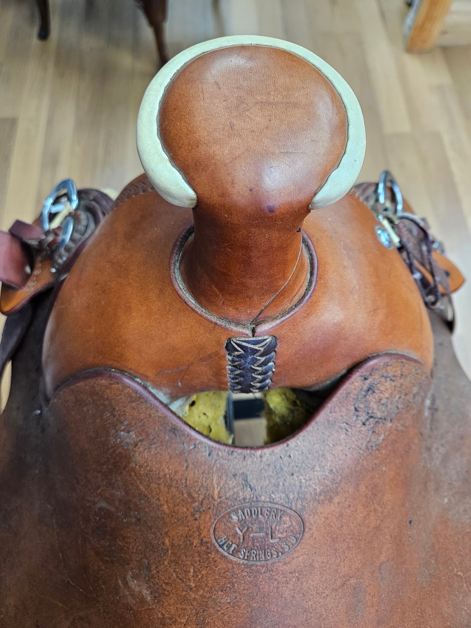 Saddle - Western 16" Y-L Saddlery Wade Roper