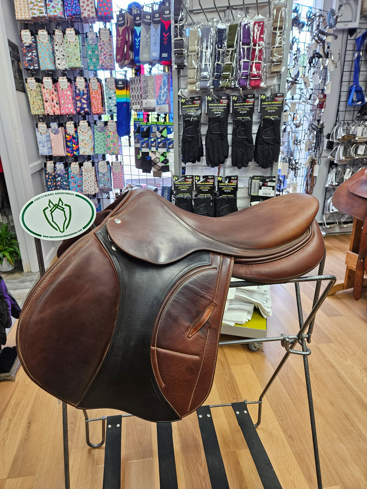 Saddle - English H/J 17.5" Arion J3 with AO tree