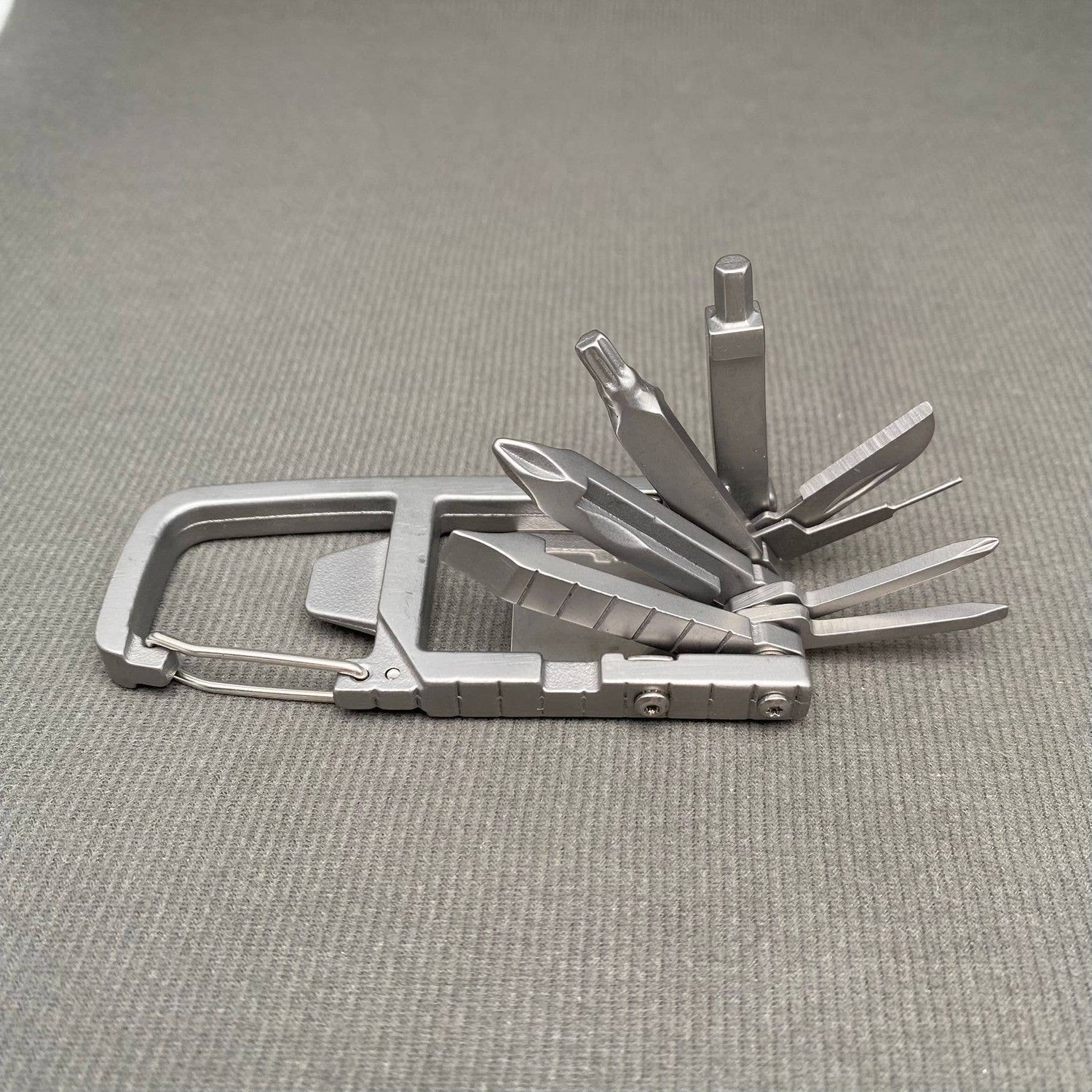 12 In 1 Portable Multi-function Tool