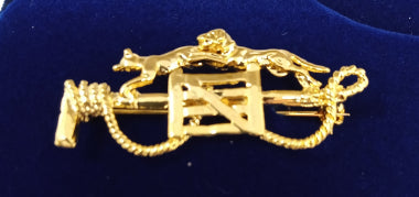 Exselle Fox and Hound Jumping Over Gate Stock Pin