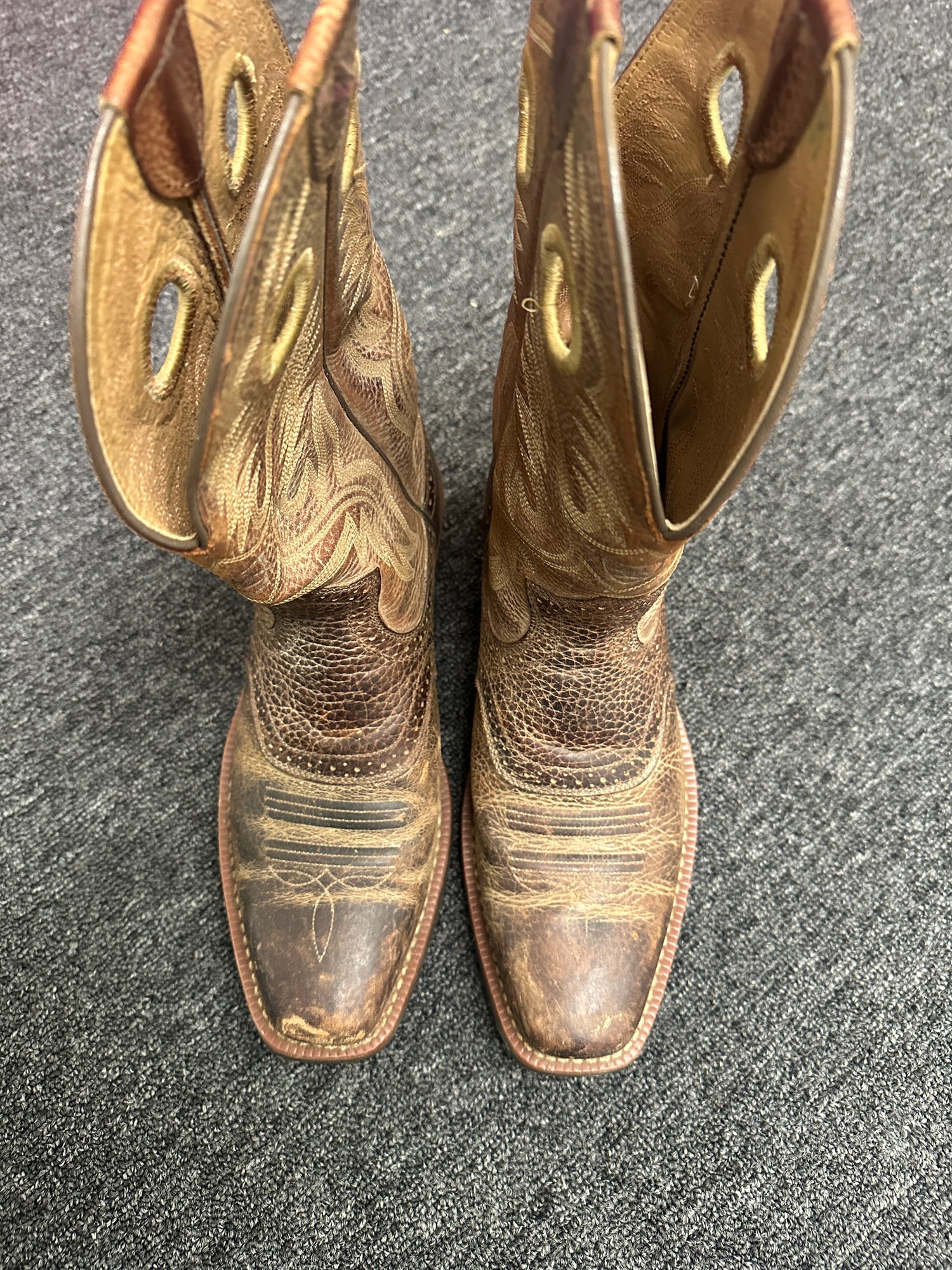 Ariat Western Boots Size 8D