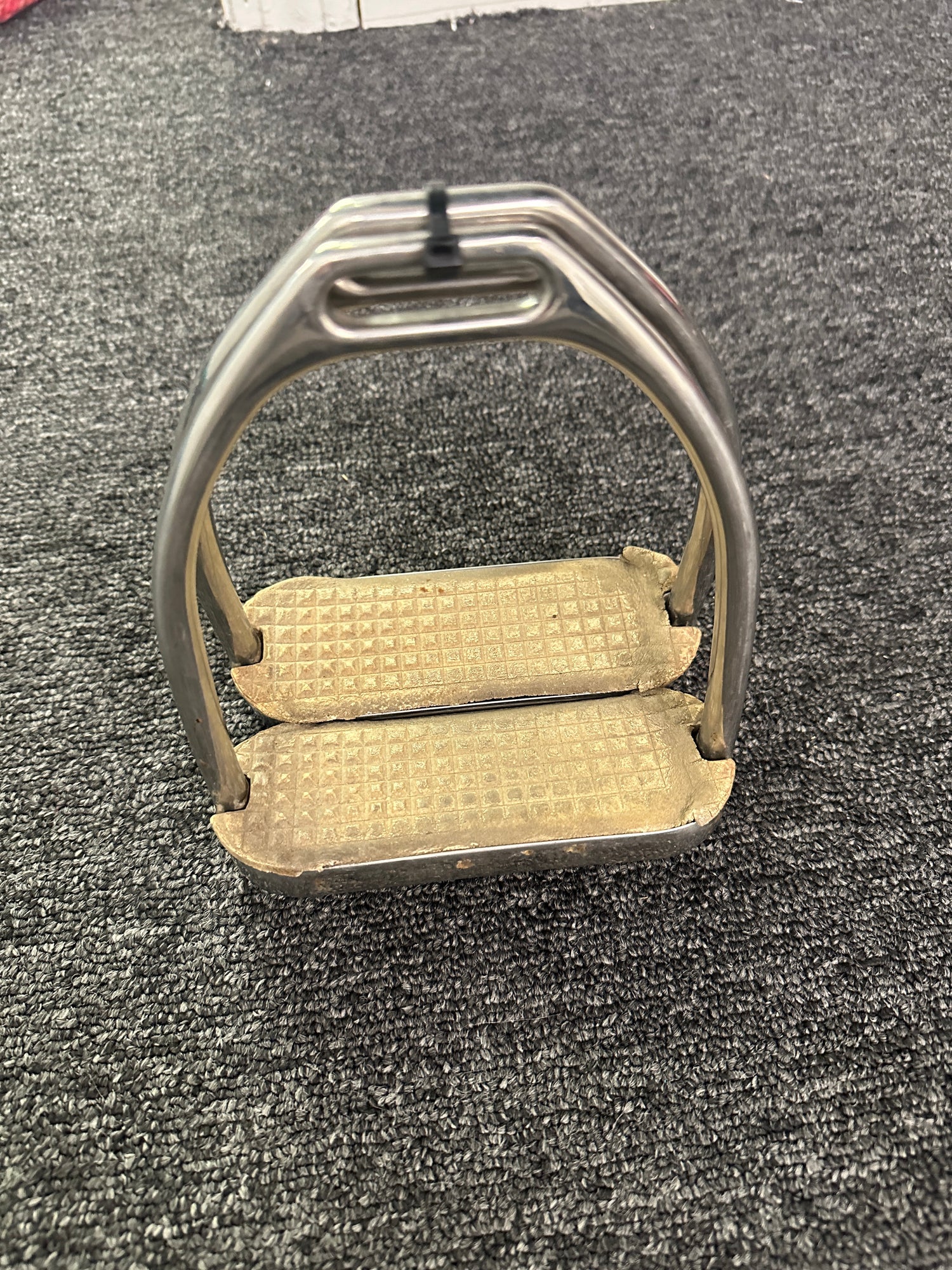 English Stirrup Irons 4.75 inch