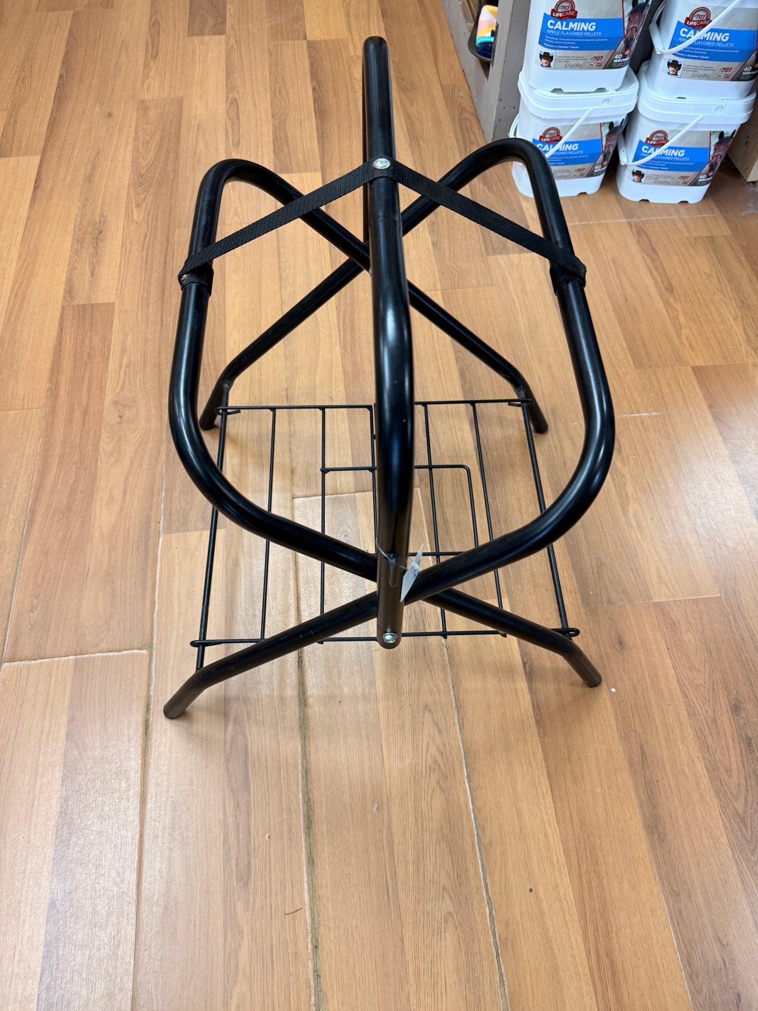 Metal Saddle Stand