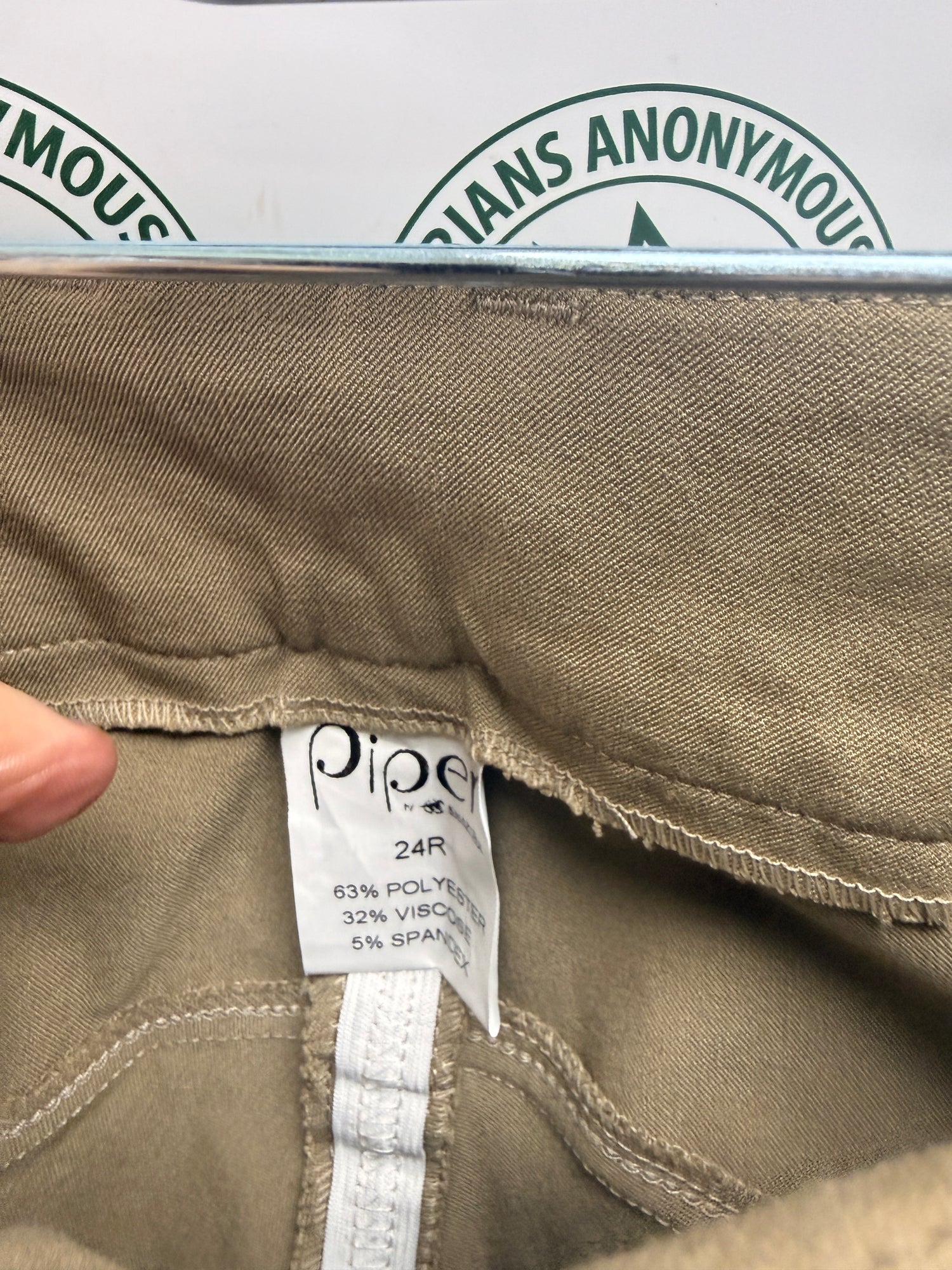 24R Piper Classic show low rise brown KP breech