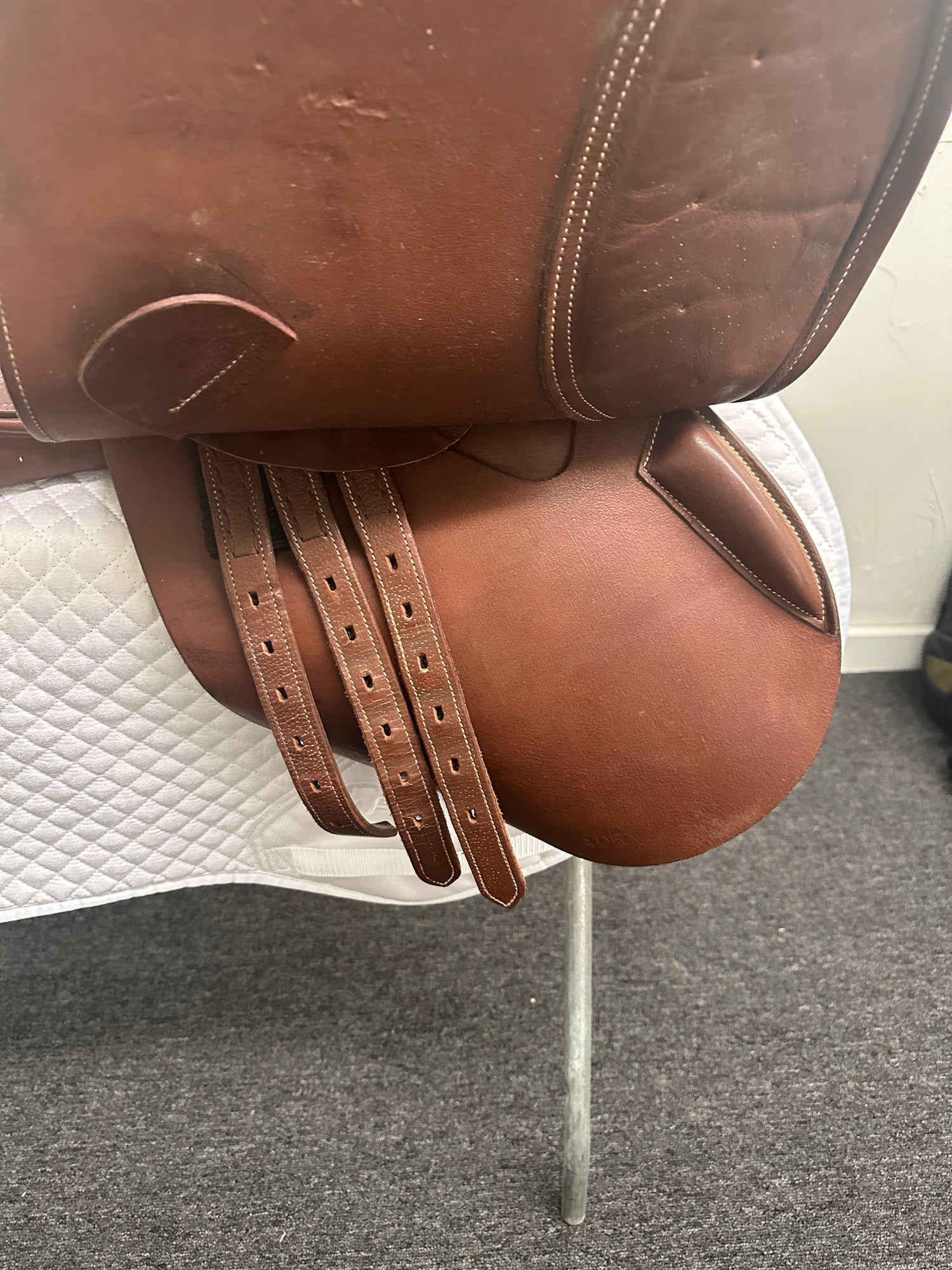 Saddle - Paris Jack Seat 17