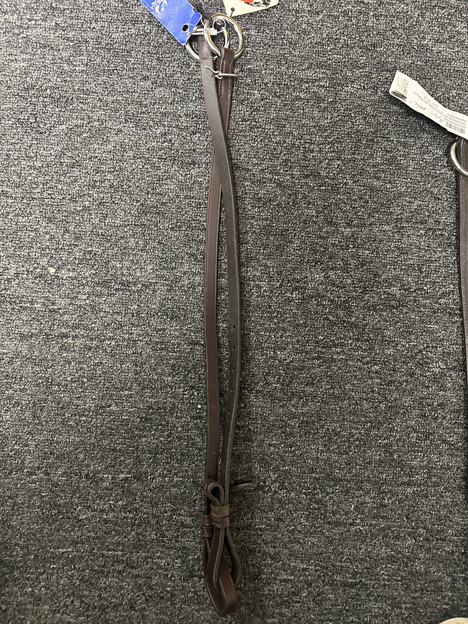 Martingale attachments Running or Standing