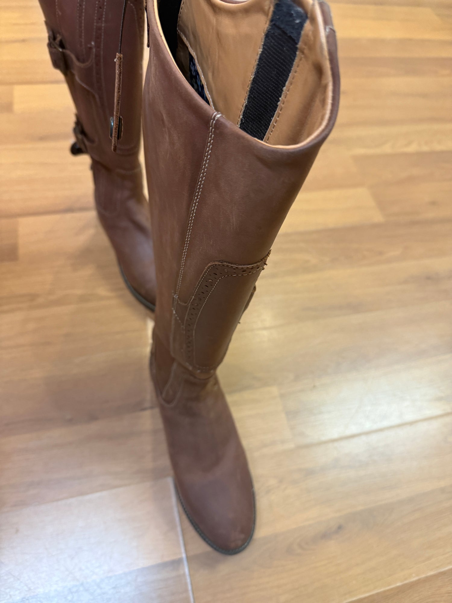 10.5 W Tred Step Parkland 2 Brown Boots