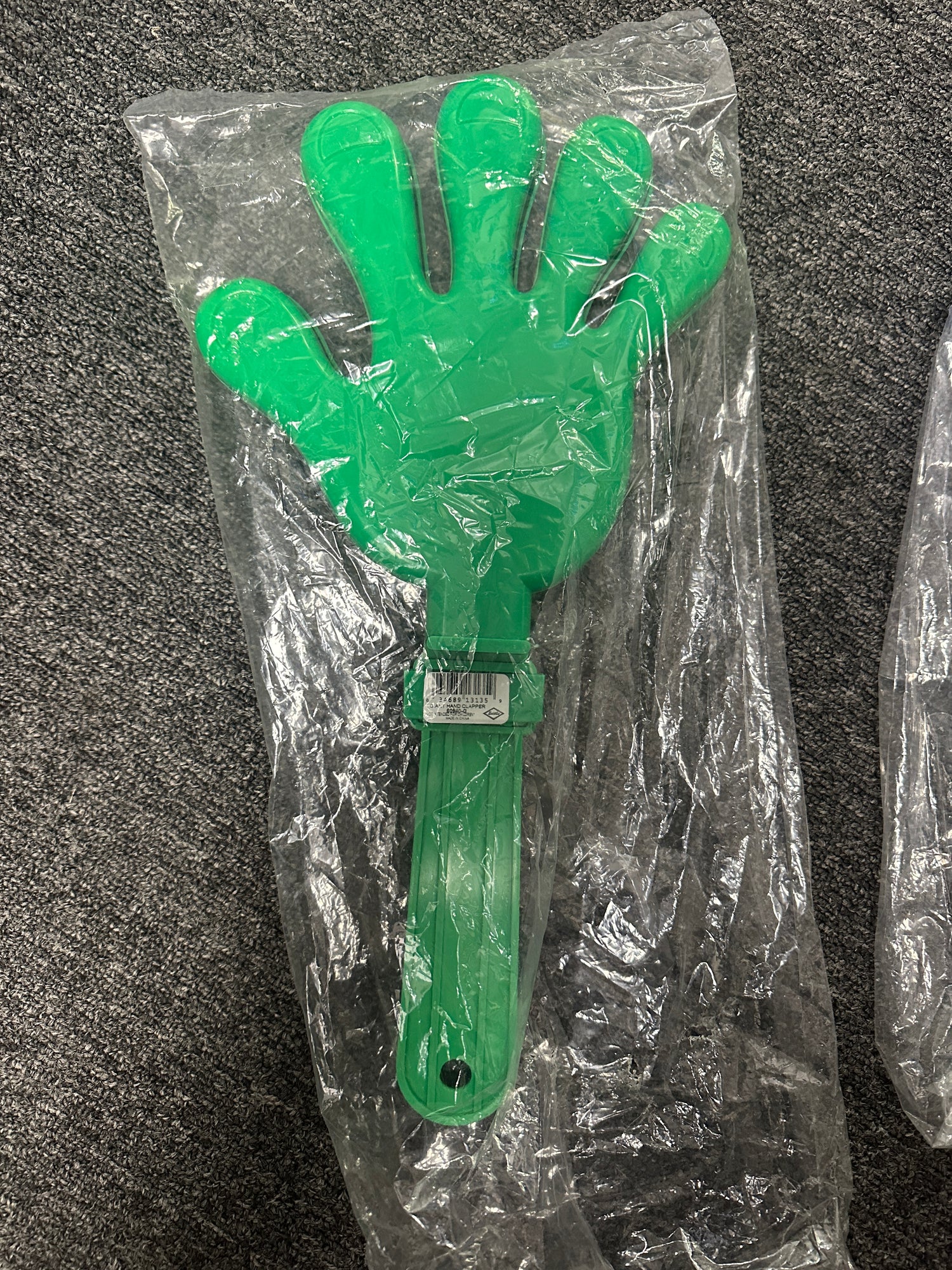 Big Hand Clapper