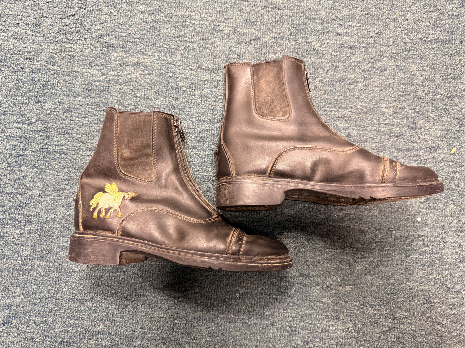 3 Child paddock boots with unicorn black embroidered