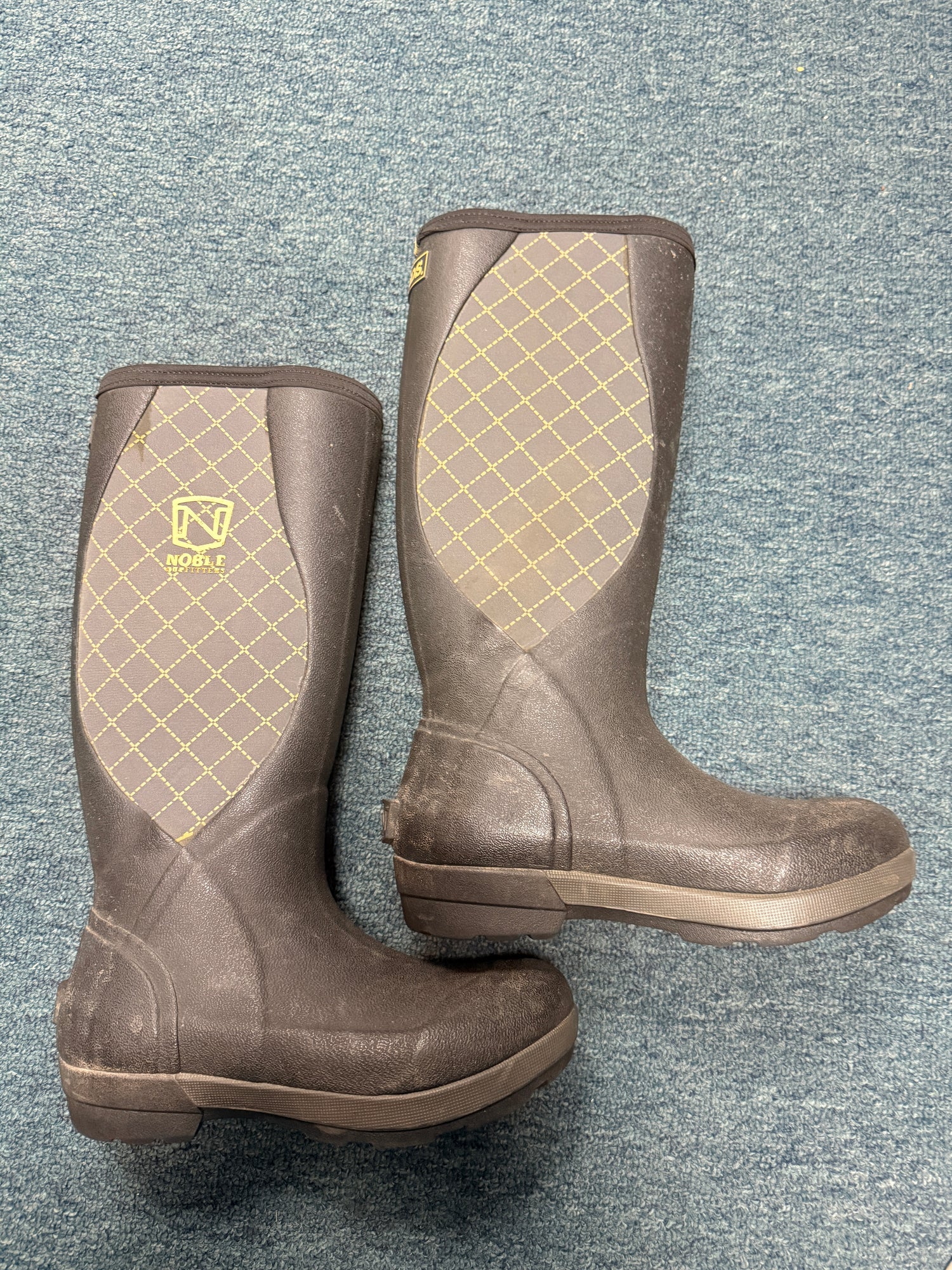 6.5 Noble Outfitters Muds Boot