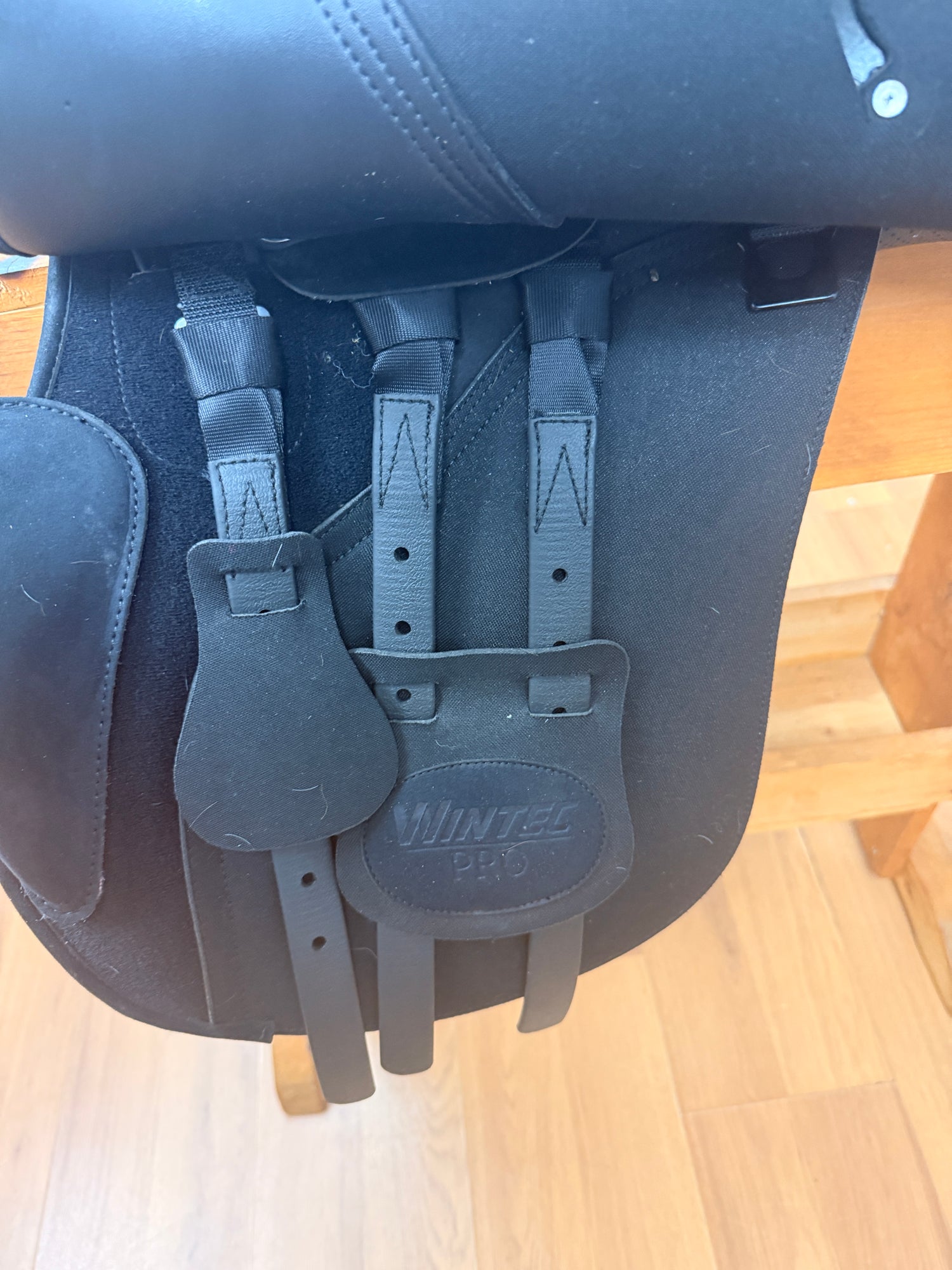 Saddle - Dressage 17.5 Wintec Pro Dressage Saddle