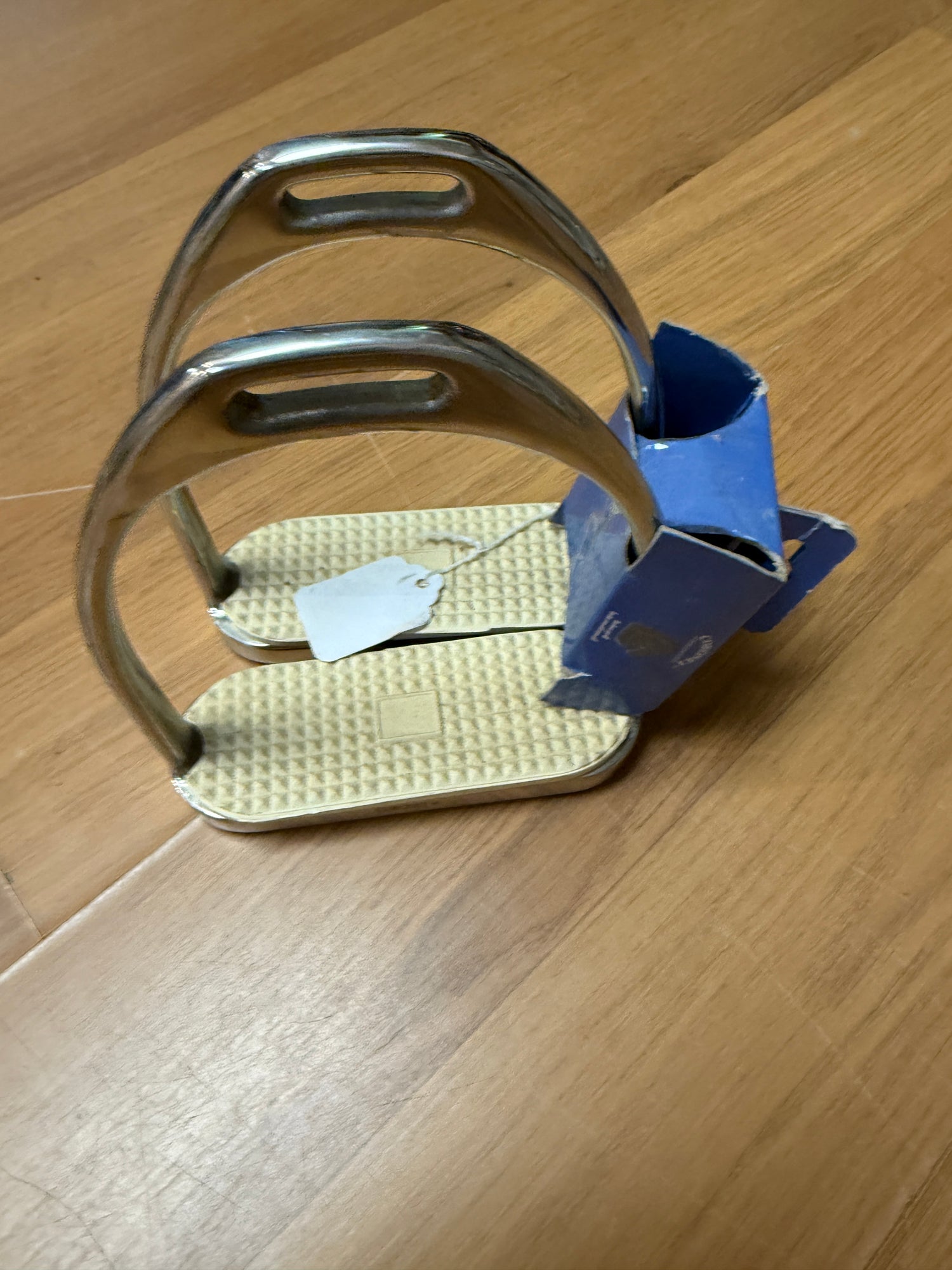 Stirrup irons Assorted
