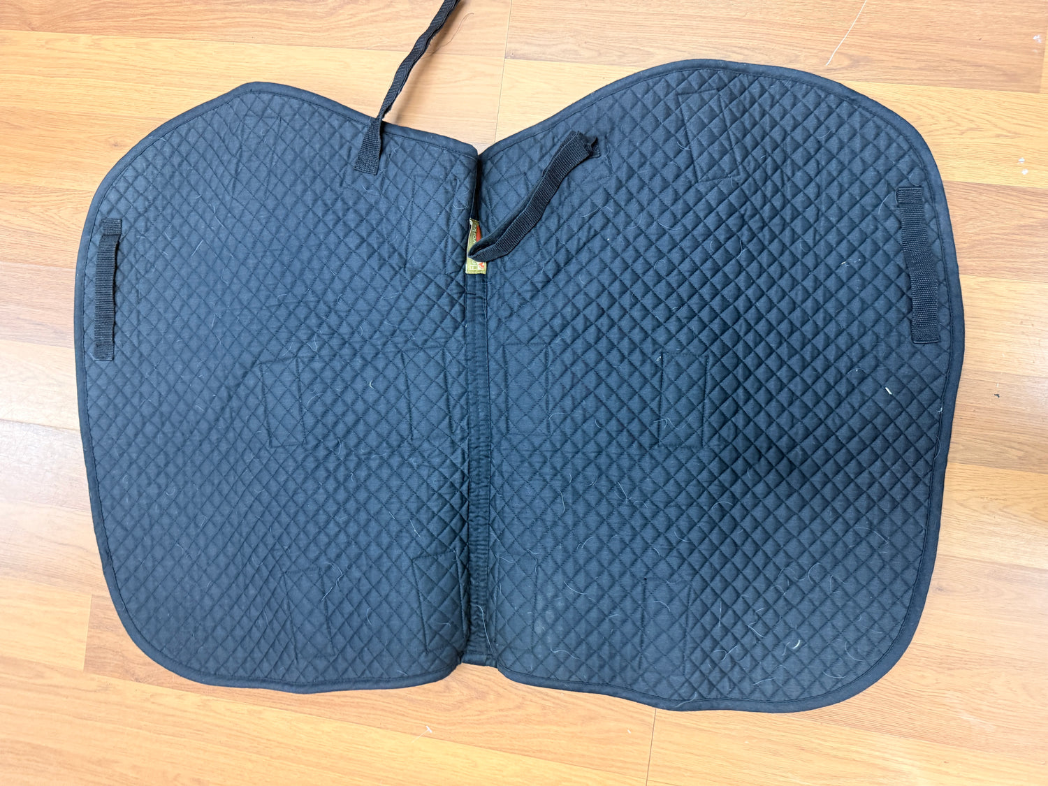 Fleeceworks Black All purpose pad with Velcro shim black fleece