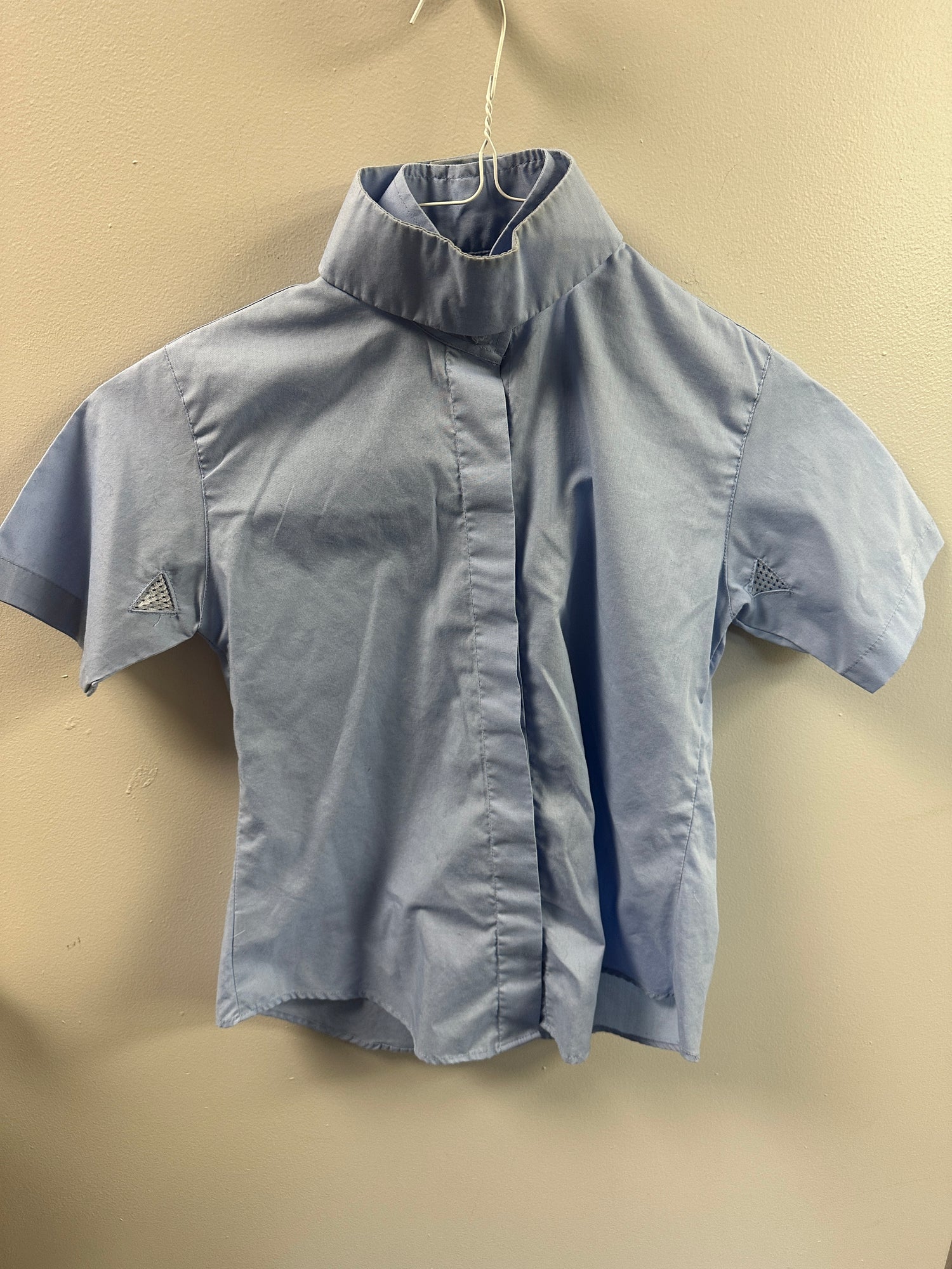 Child Show Shirt solid color