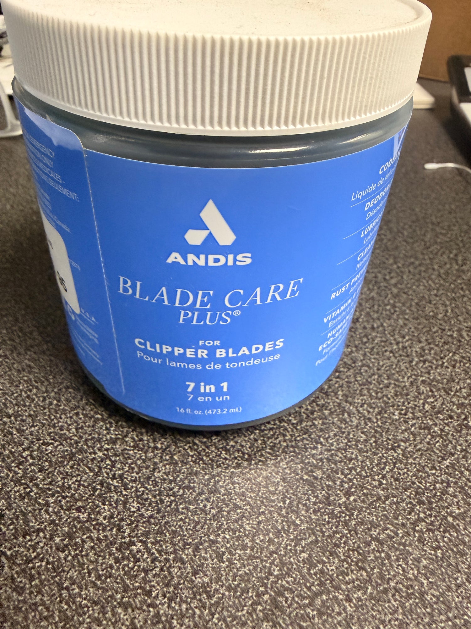 16 oz Andis Blade Care plus