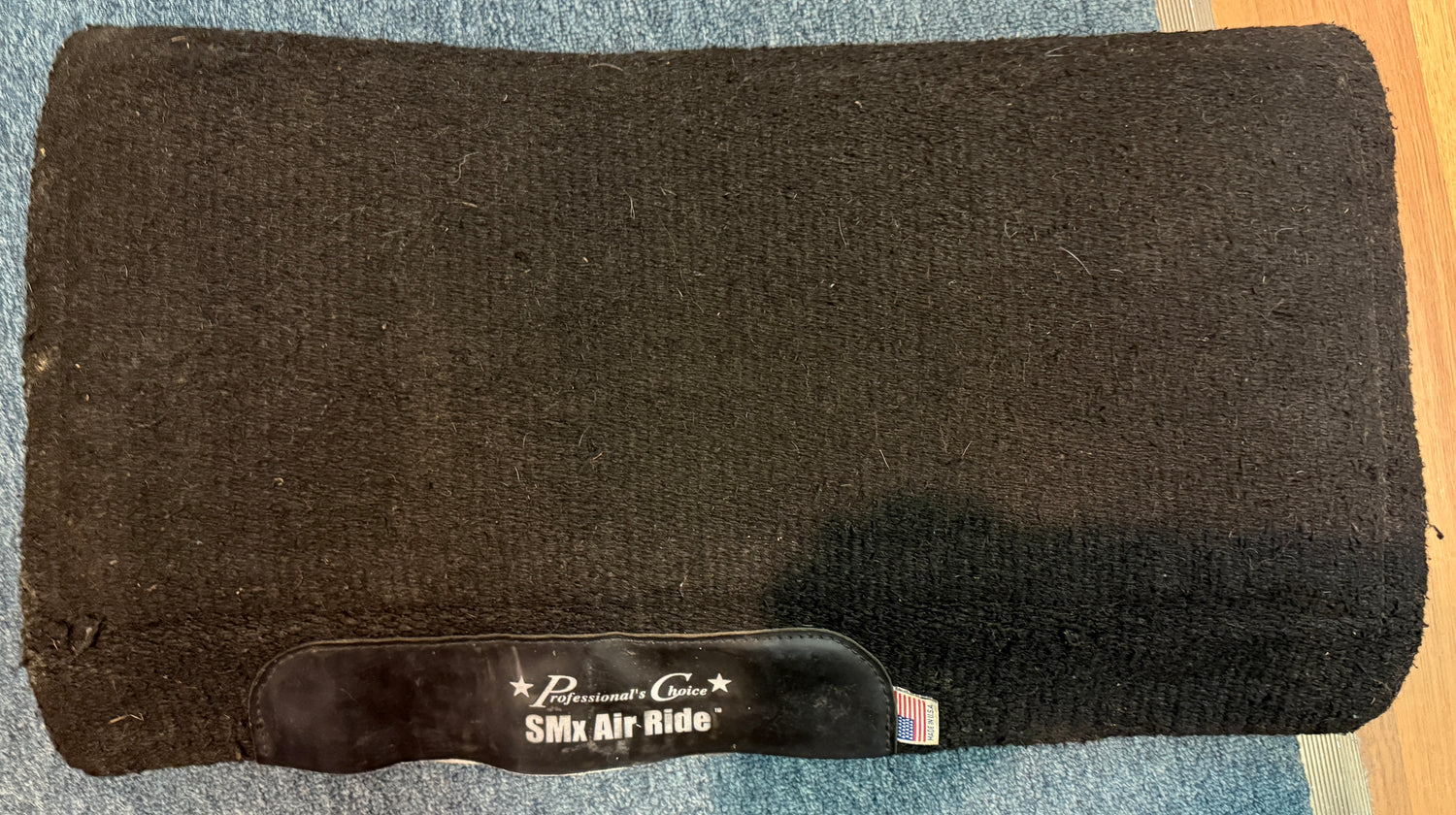 Thick Western Saddle Pads by Professional choice