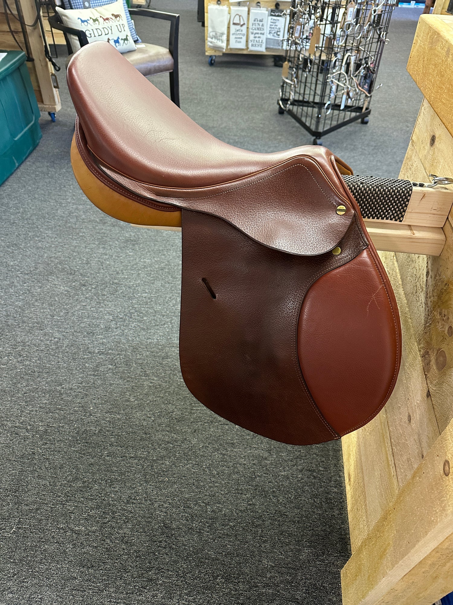 Saddle - HDR advantage H, DE Rivel English Saddle seat 17.5