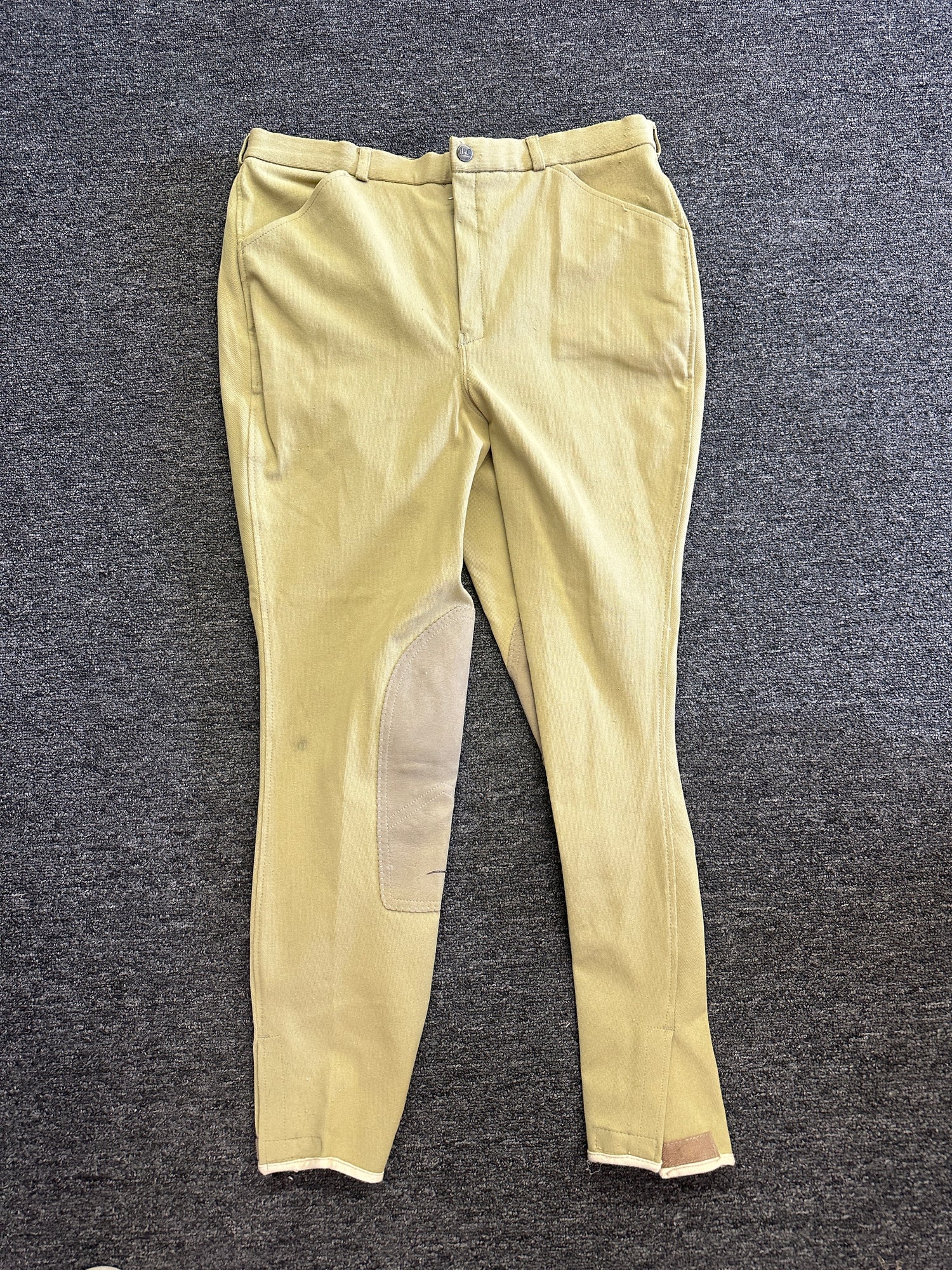 Men's Breeches Size 32