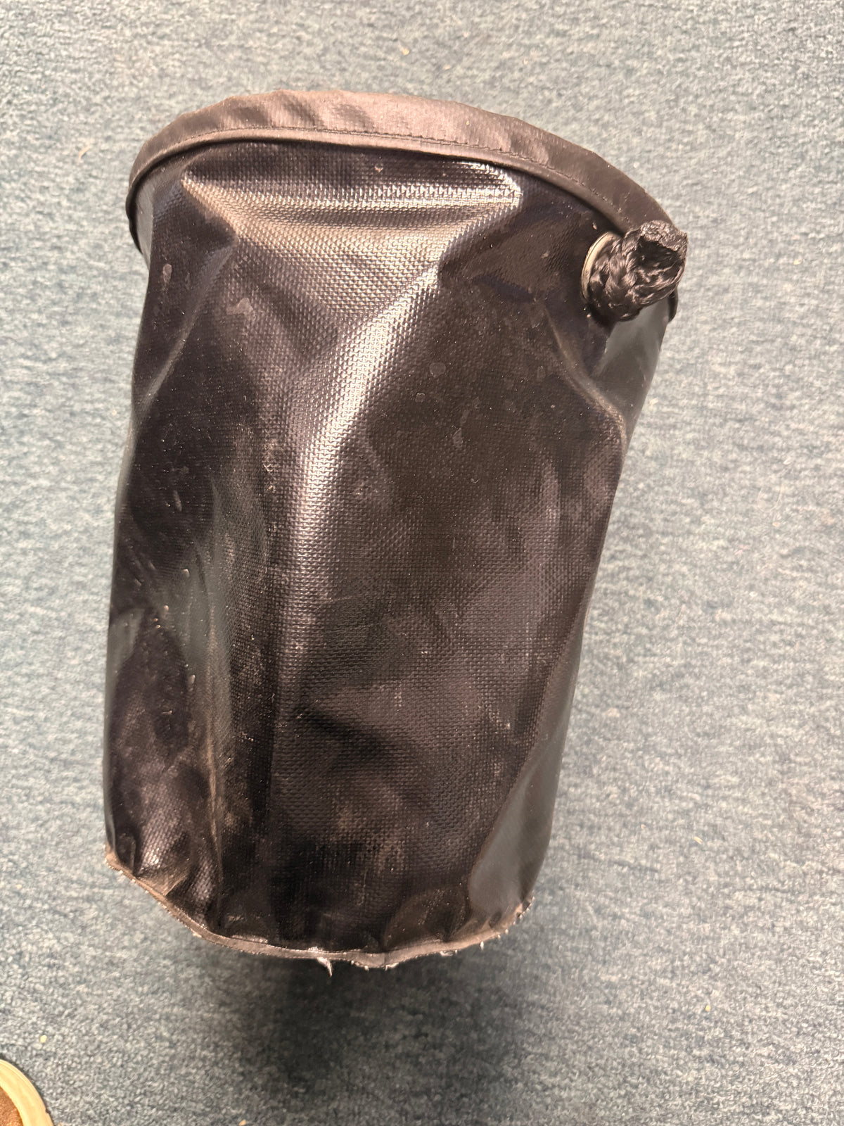 travel feed bags for horses