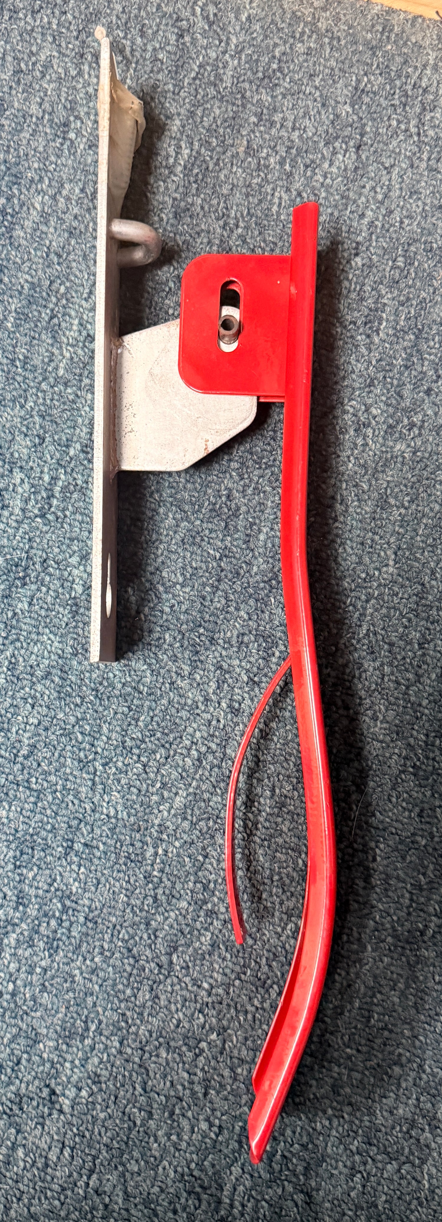 Red Saddle holder for wall