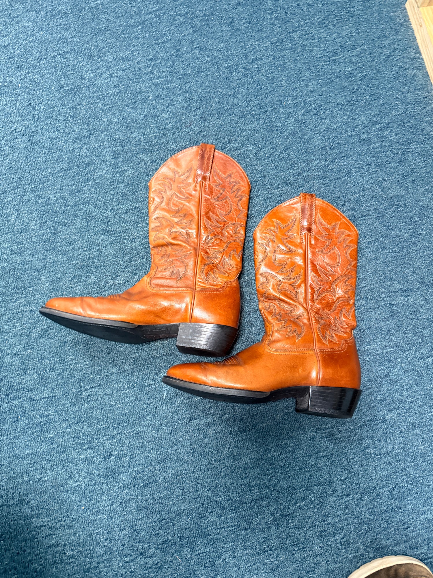 10.5D Ariat Western Boots