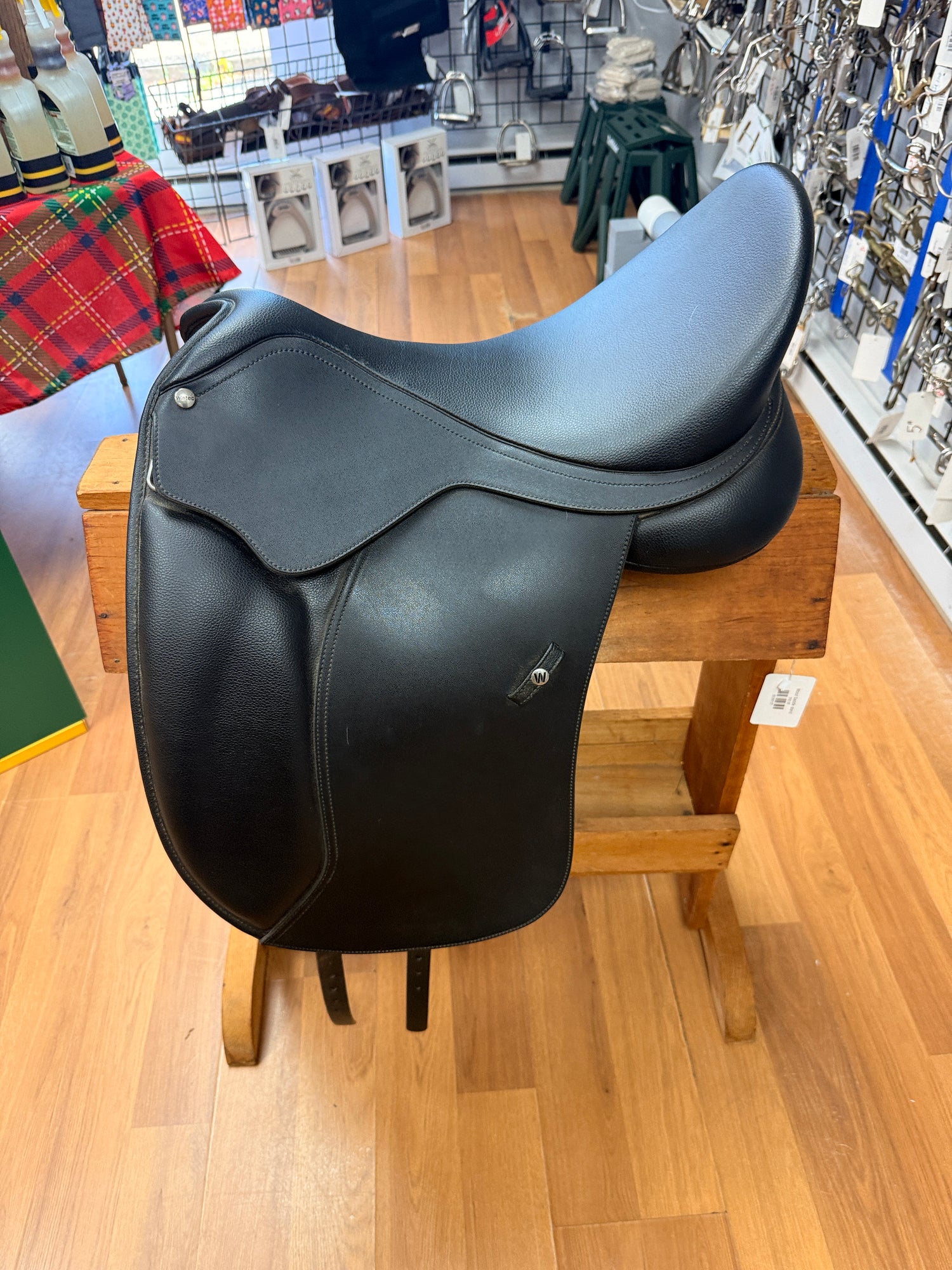 Saddle - Dressage 17.5" Wintec changeable gullet