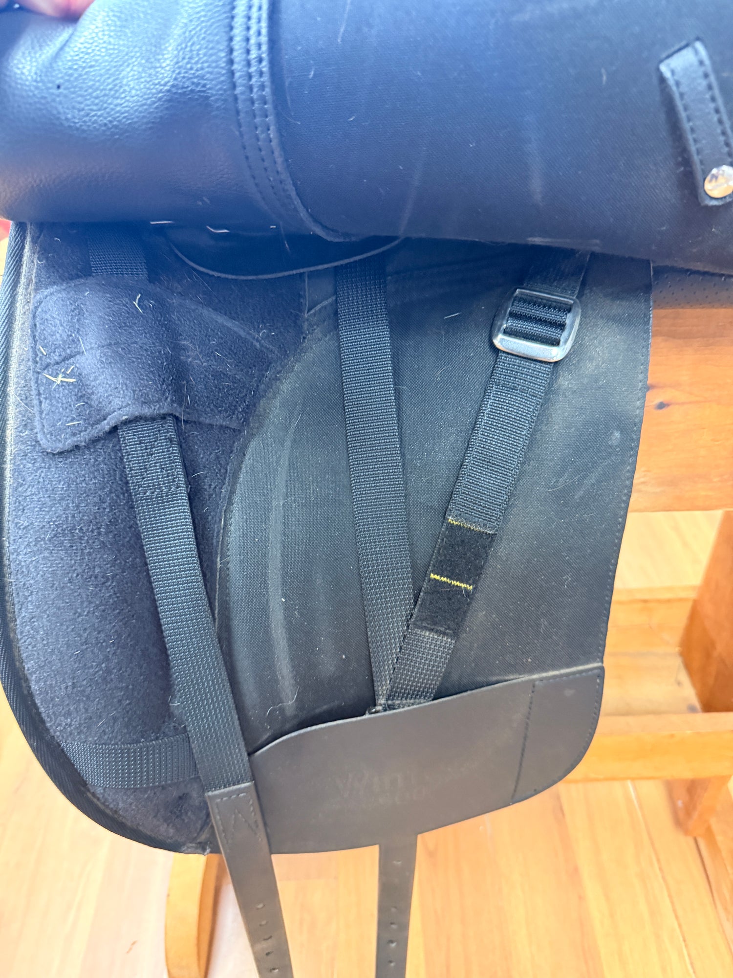 Saddle - Dressage 17.5" Wintec changeable gullet