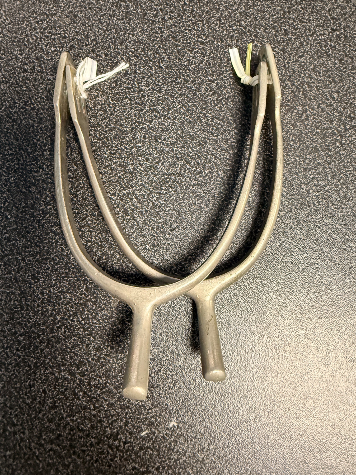 1" spurs