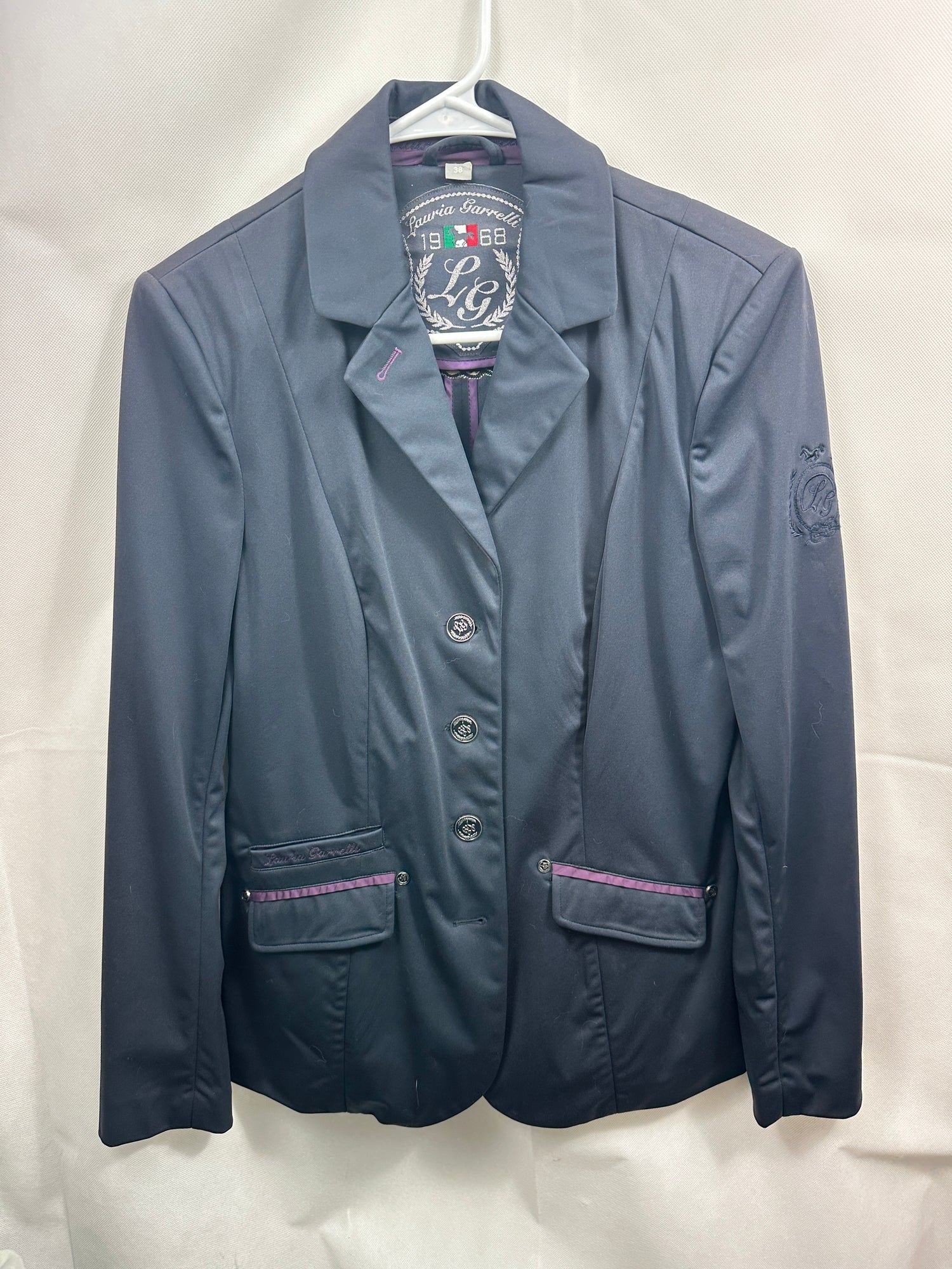 38 Women's Lauria Garrelli Dressage Coat