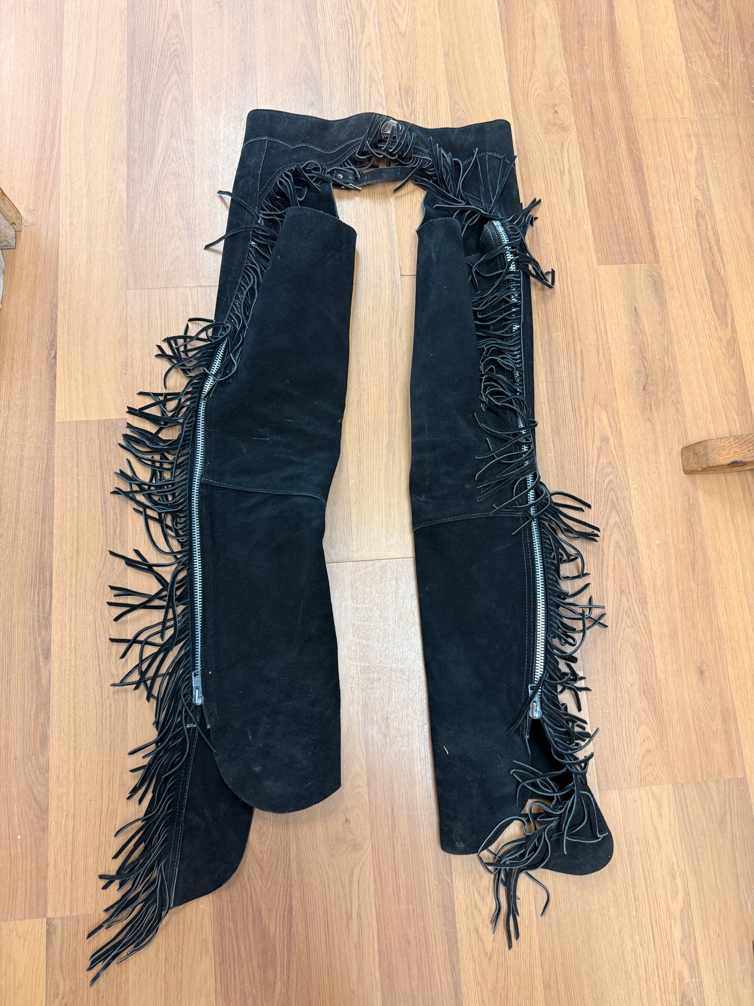 30-34" waist Black Suede Chaps with short fringe