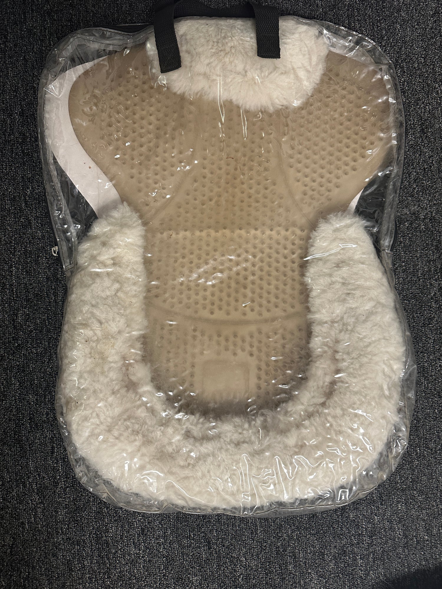 Sheepskin lined Gel Pad / Anti slip half pad