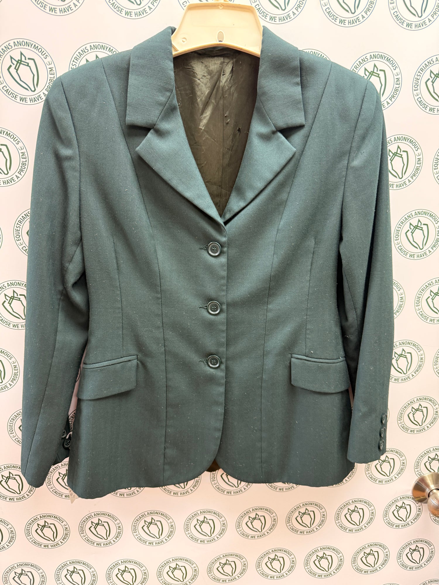 10 women's Green Hunt show coat