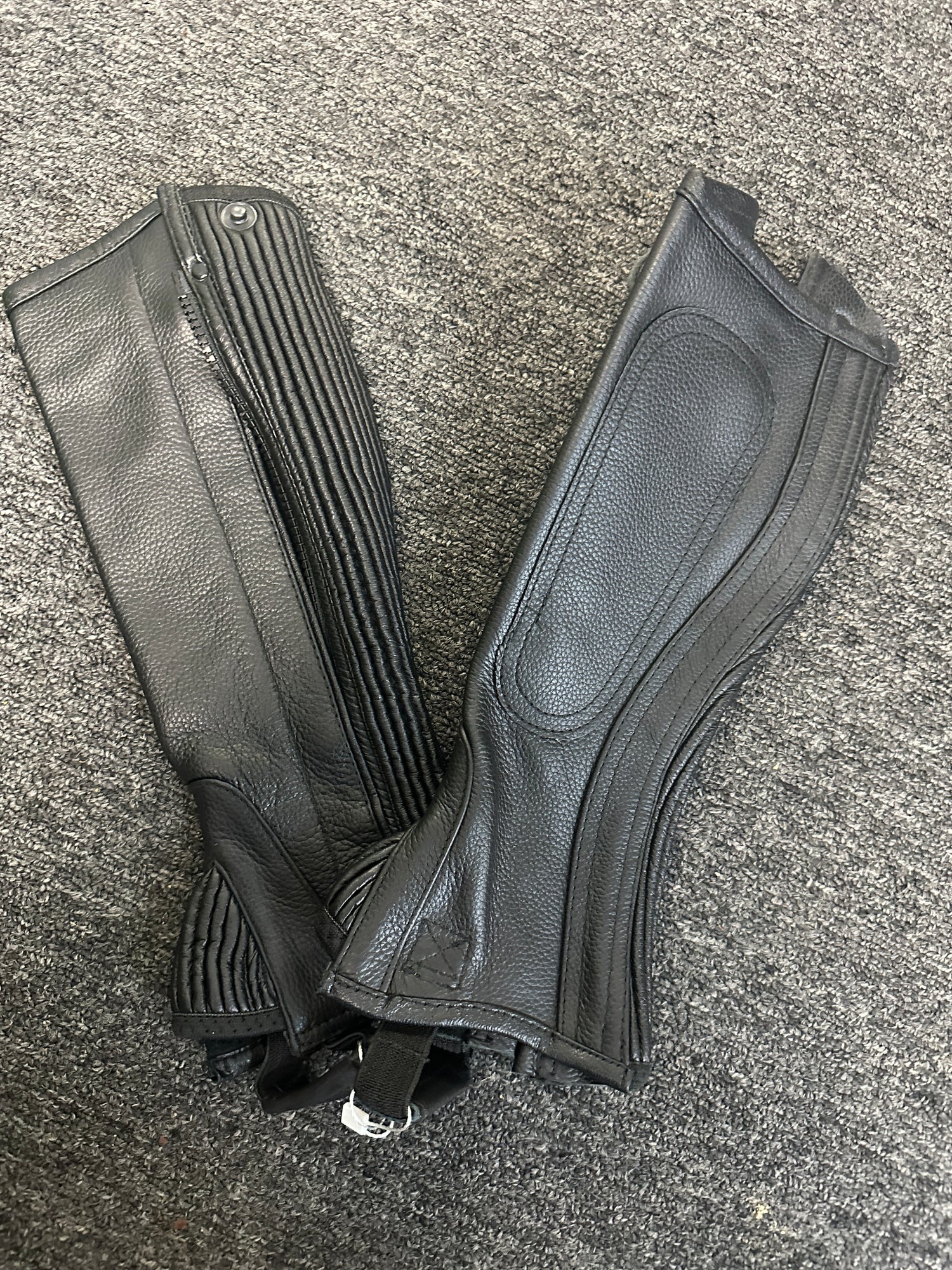 MED Perris Professional Child half Chaps