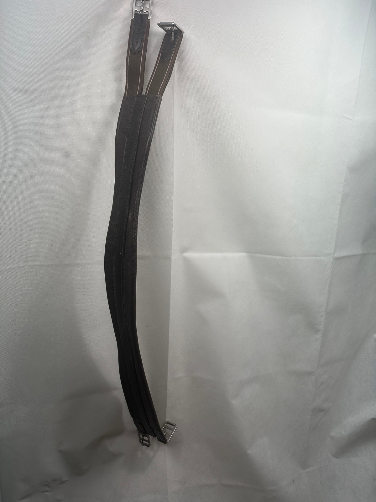 English and dressage girths