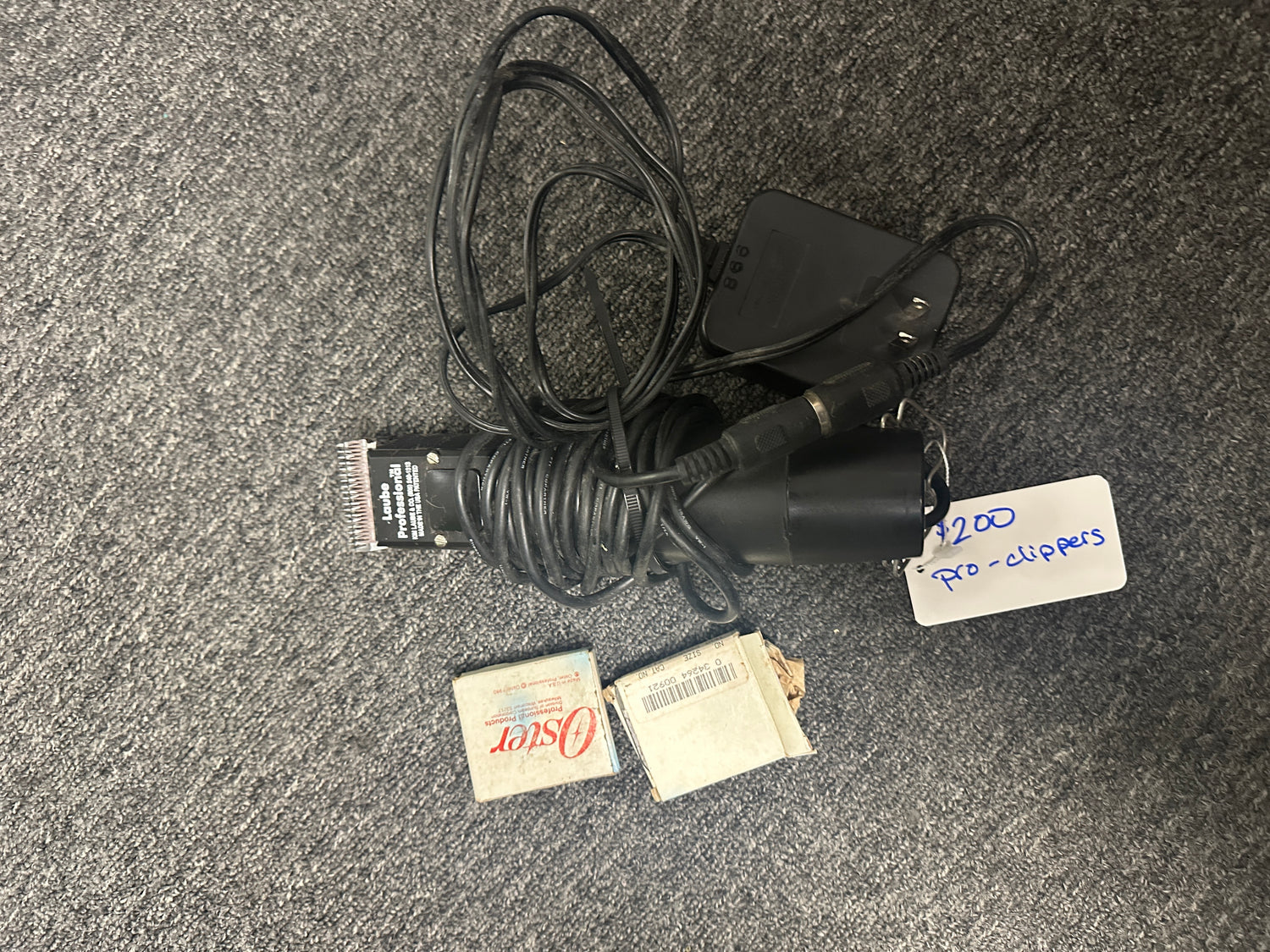 Laube Professional Horse Clippers w/ 2 extra blades