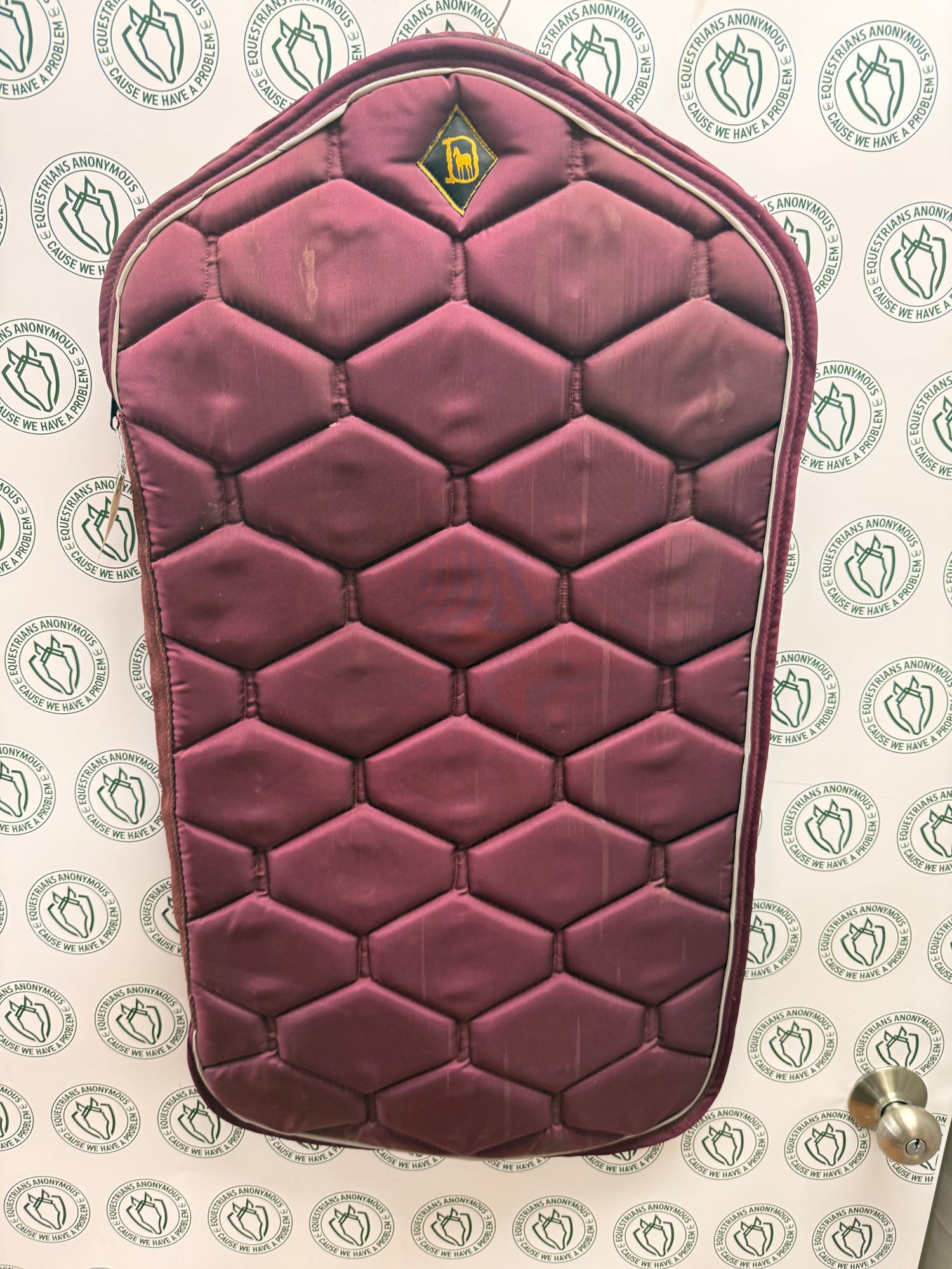Chap / Chunk / Chink Padded storage bag Maroon by Big D