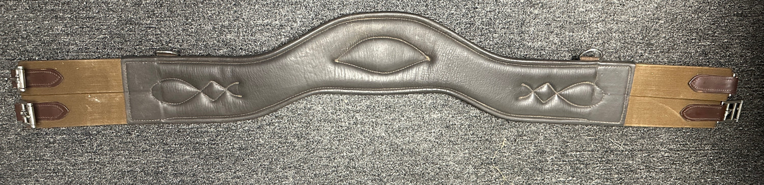 44" Total Saddle Fit Contoured Leather English Girth