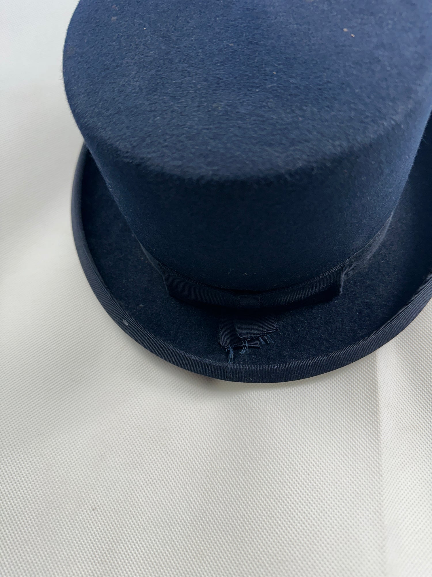 S Top Hat Navy women's or Youth