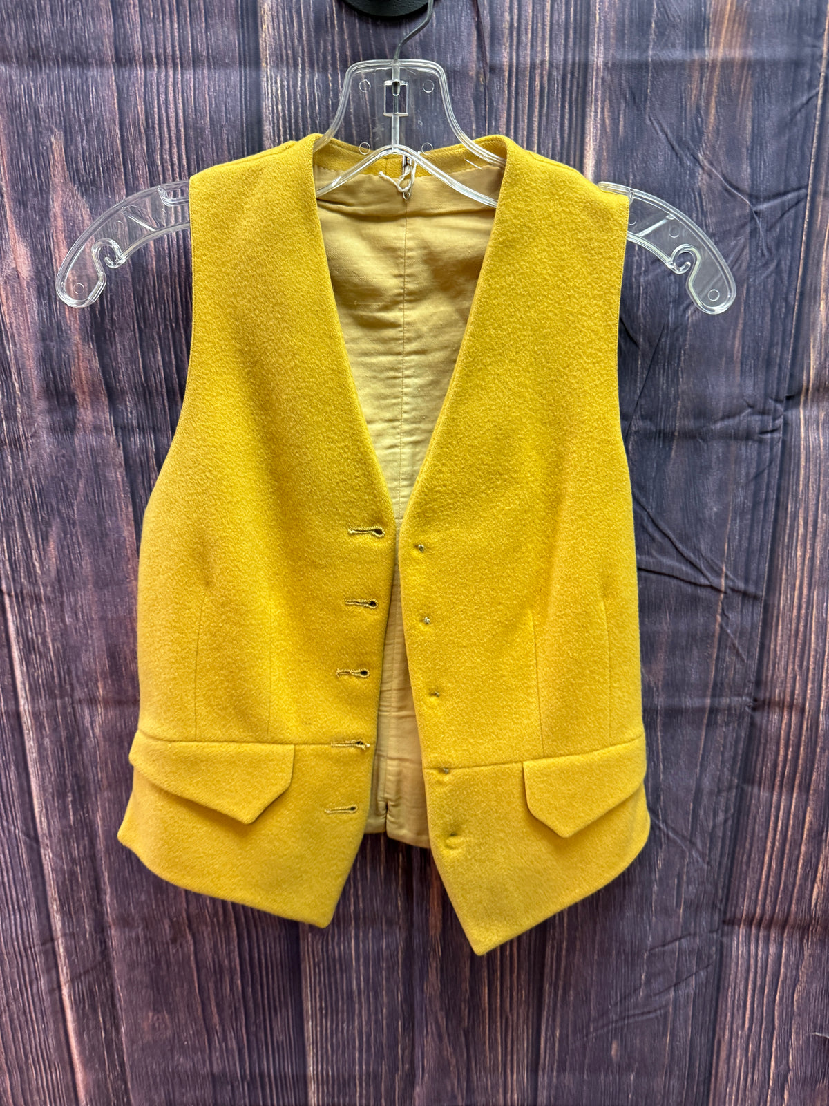 Canary Hunt Vests