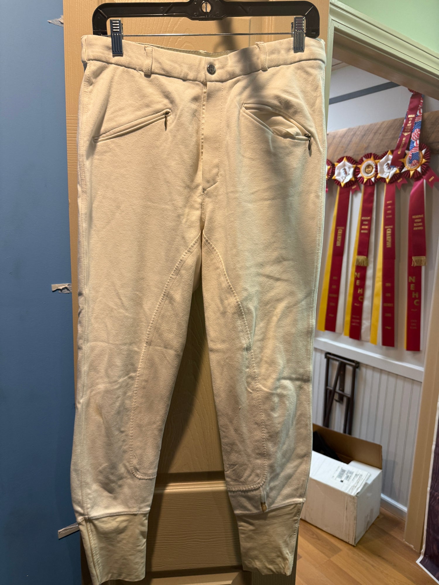 32 Women's White Full Seat Breech by Tuffrider