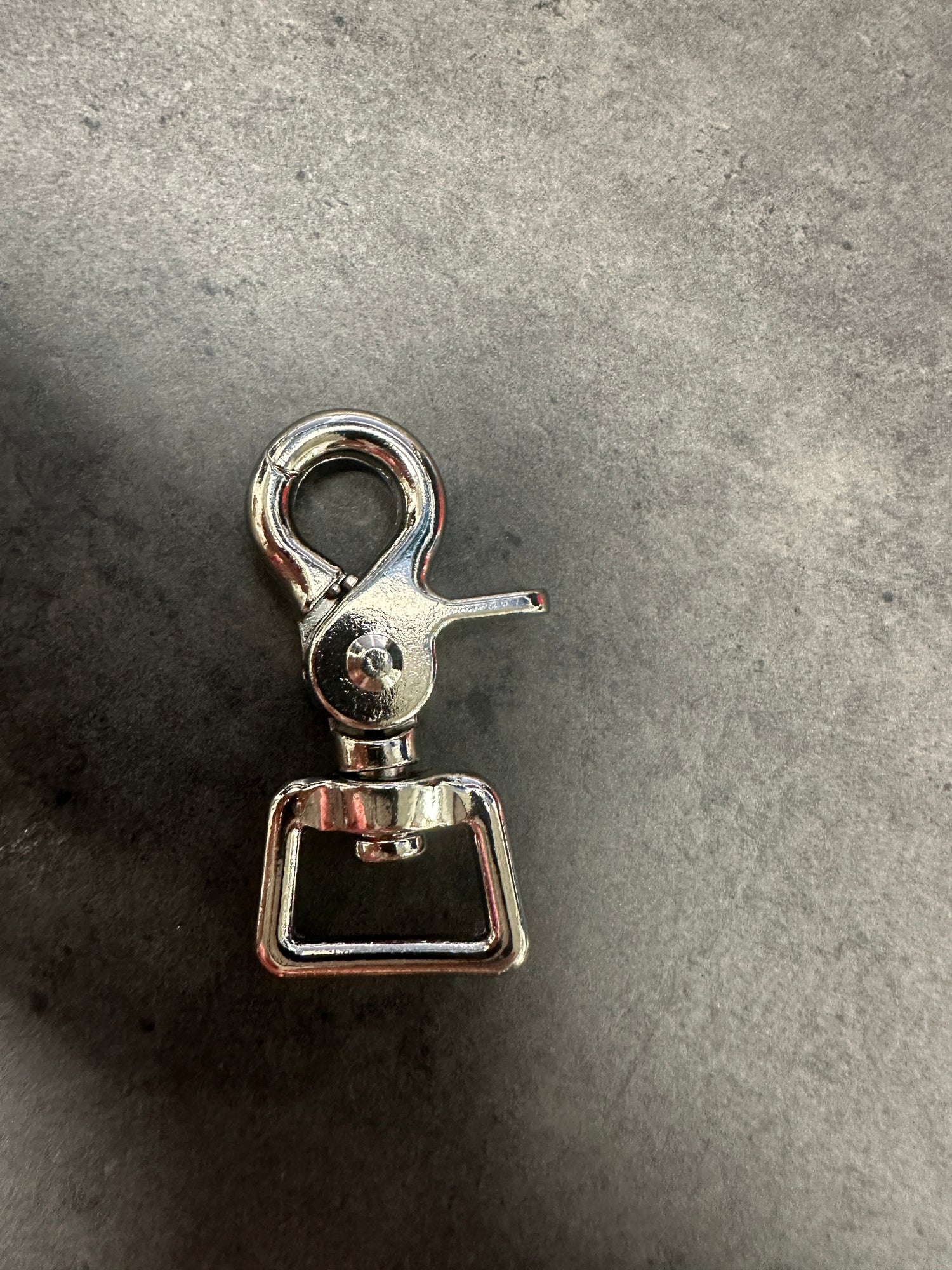 Scissor Swivel Snap Nickel Plated 3/4" Square Eye