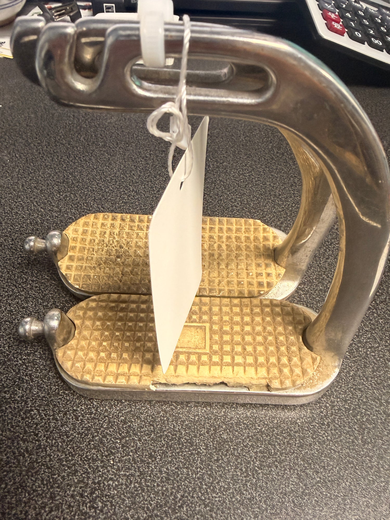 4" Peacock stirrups