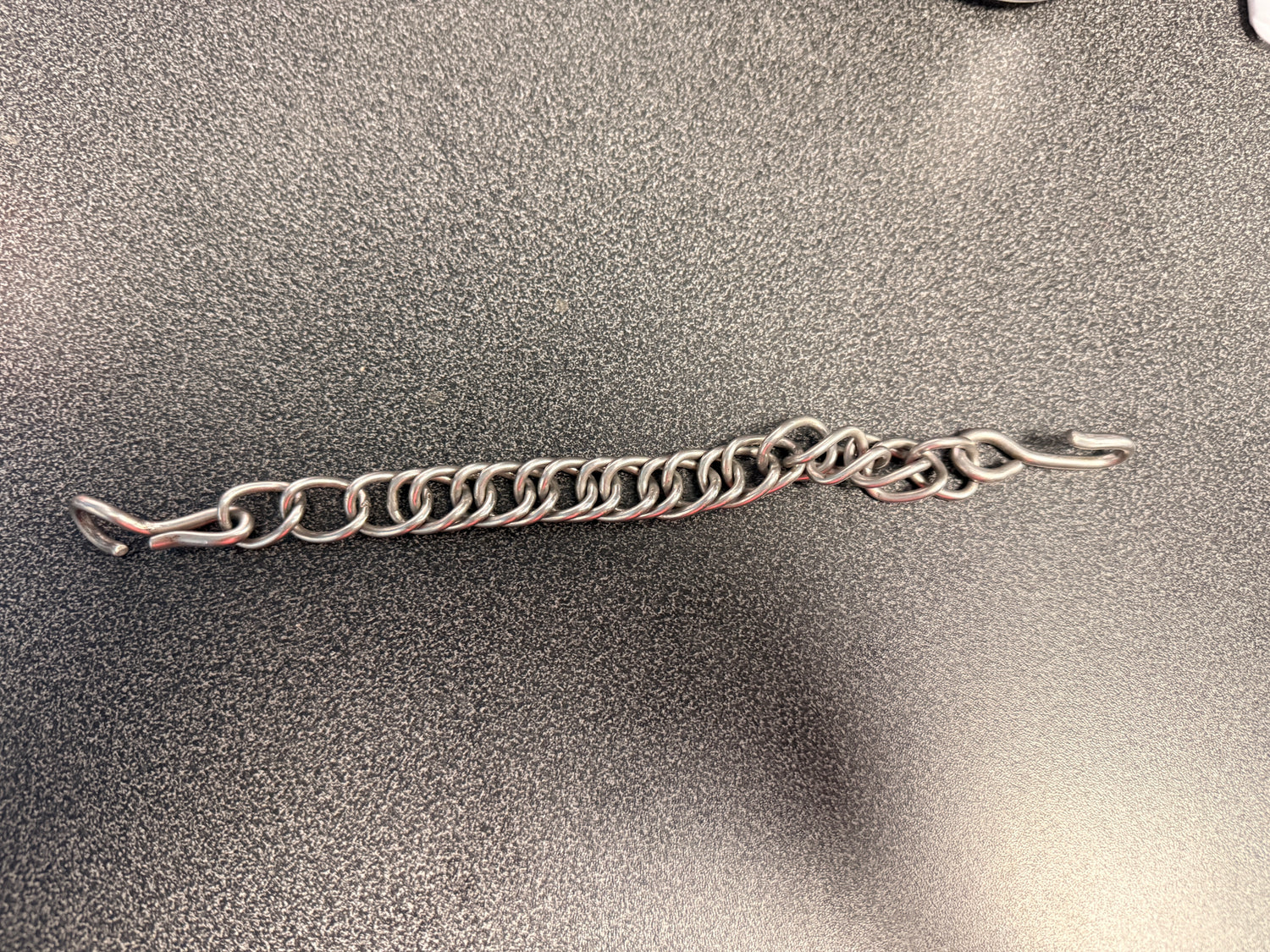 Curb Chain with hooks
