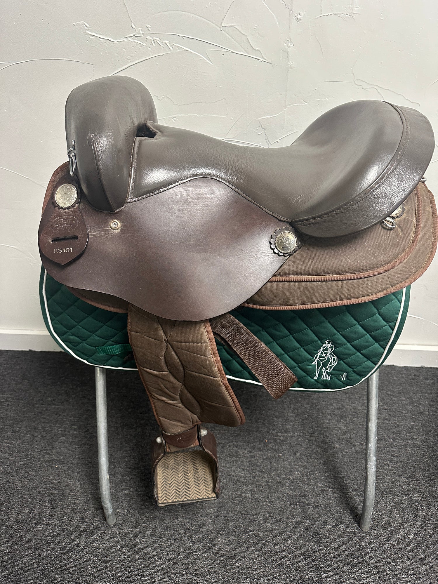 Western Trail Saddle Synthetic King Series