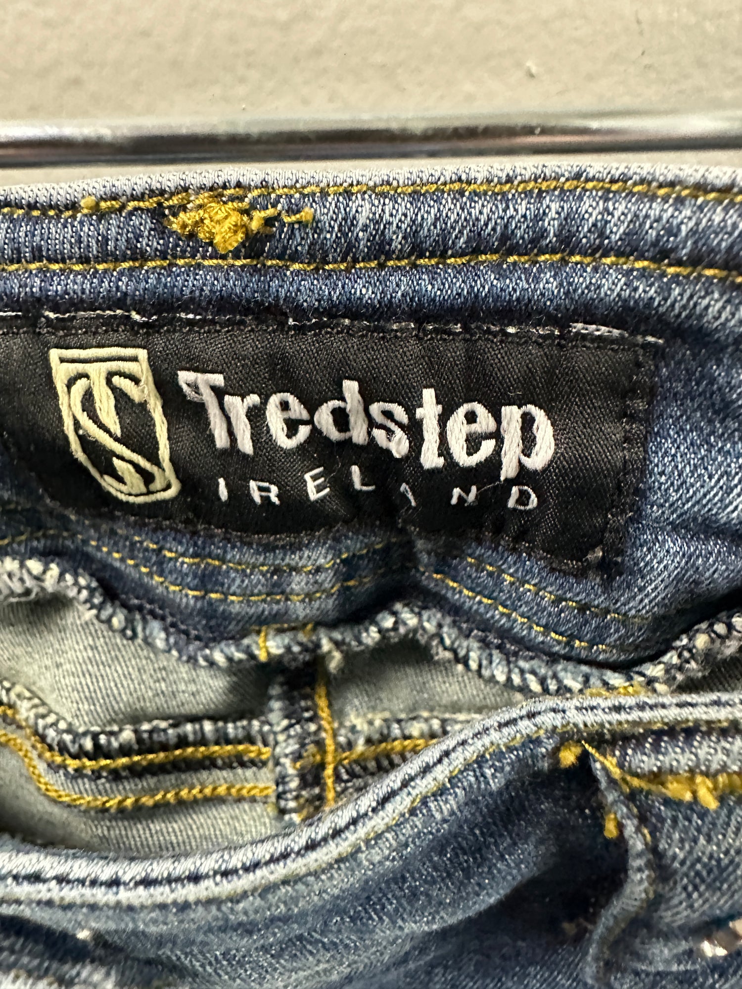 26 Women's Breeches assorted