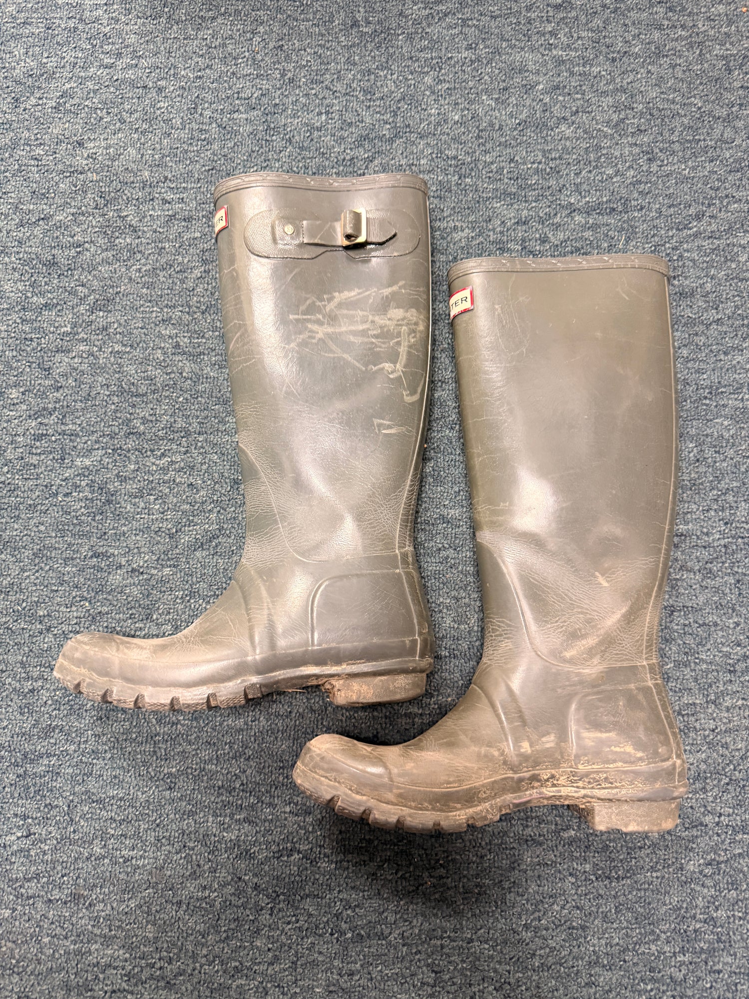 6 men's 7 women's muck boots